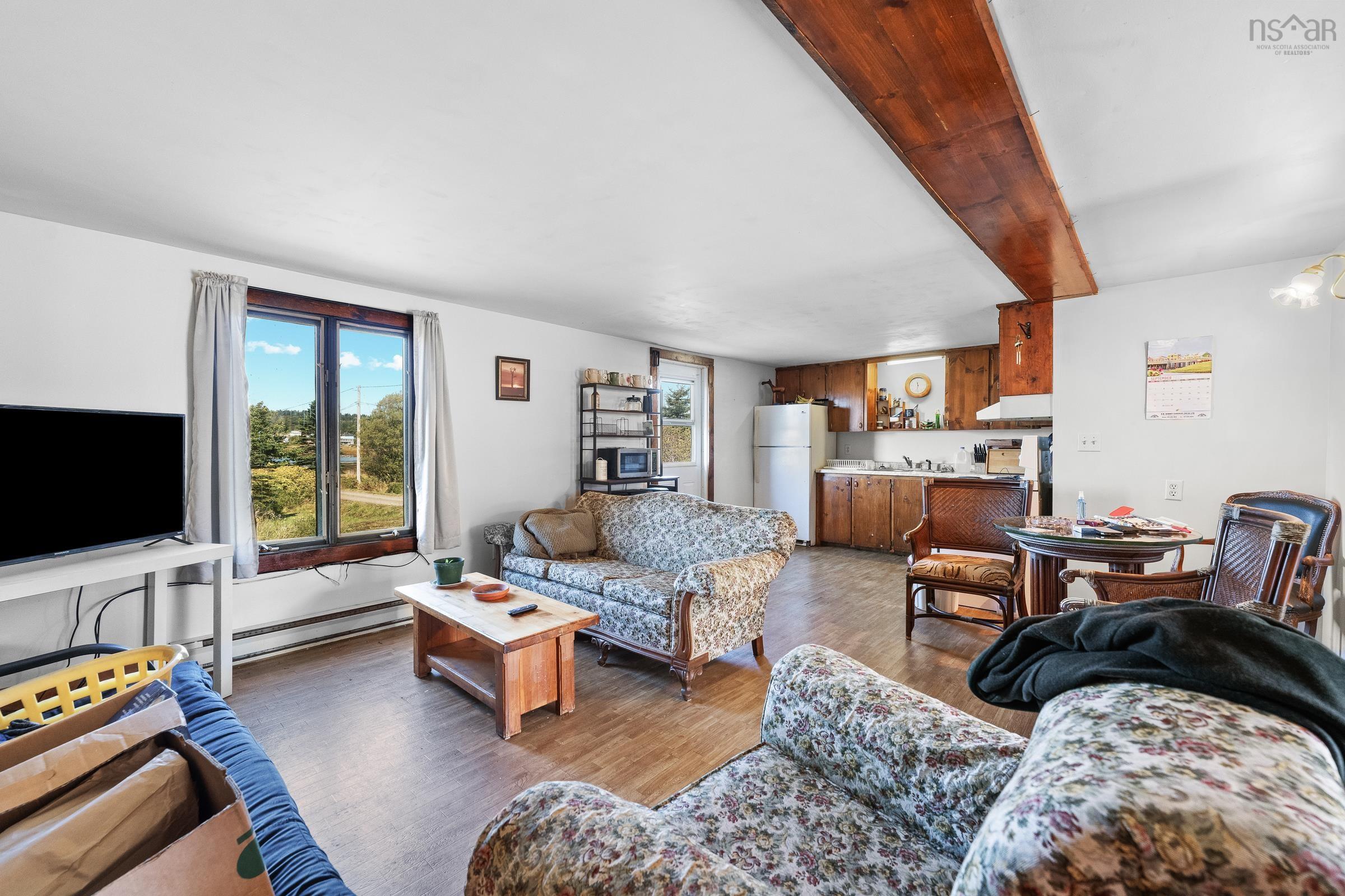 $320,000.00: 171 173 Overcove Road, Freeport