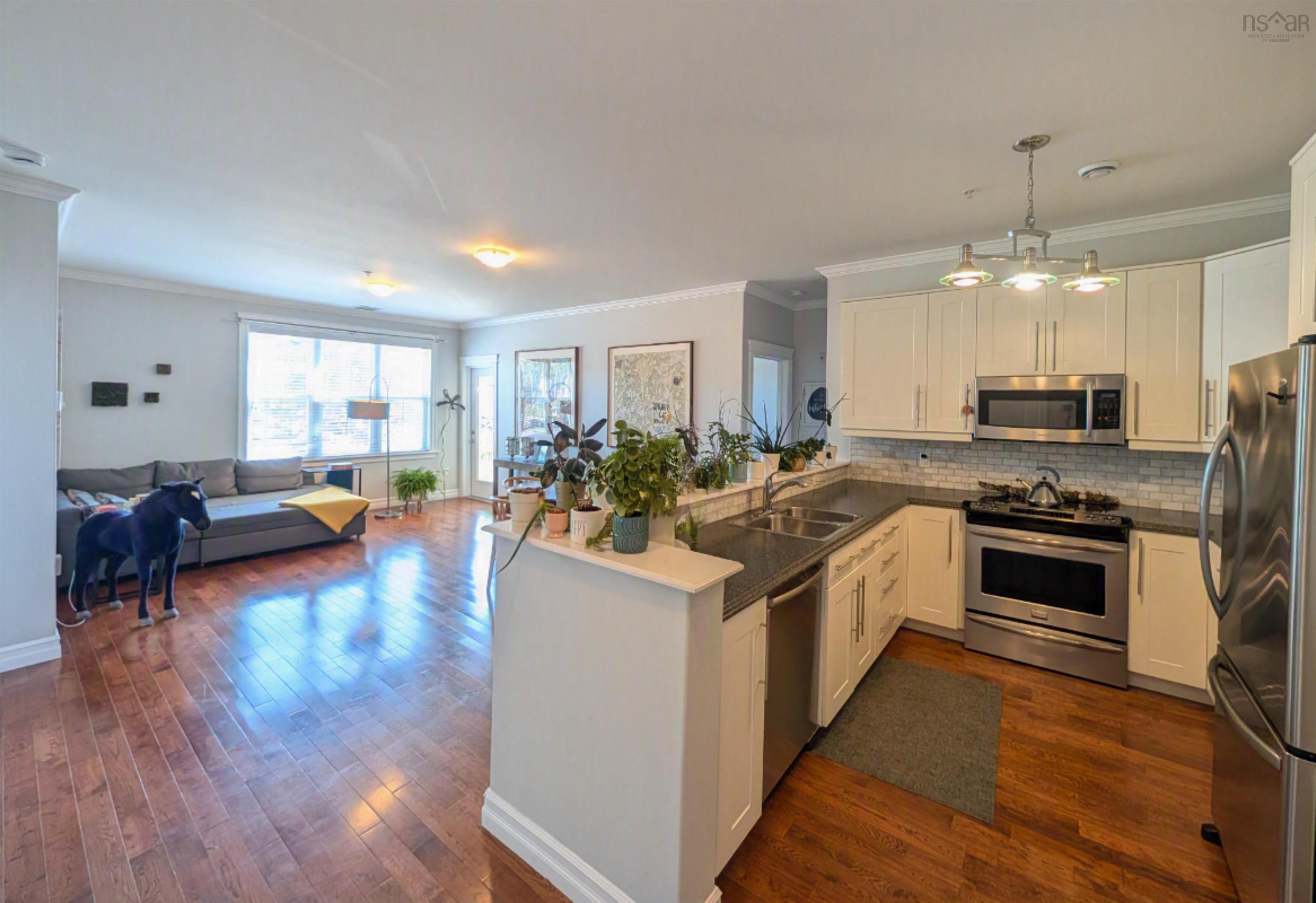 $414,400.00: 204 24 Harbourside Drive, Wolfville