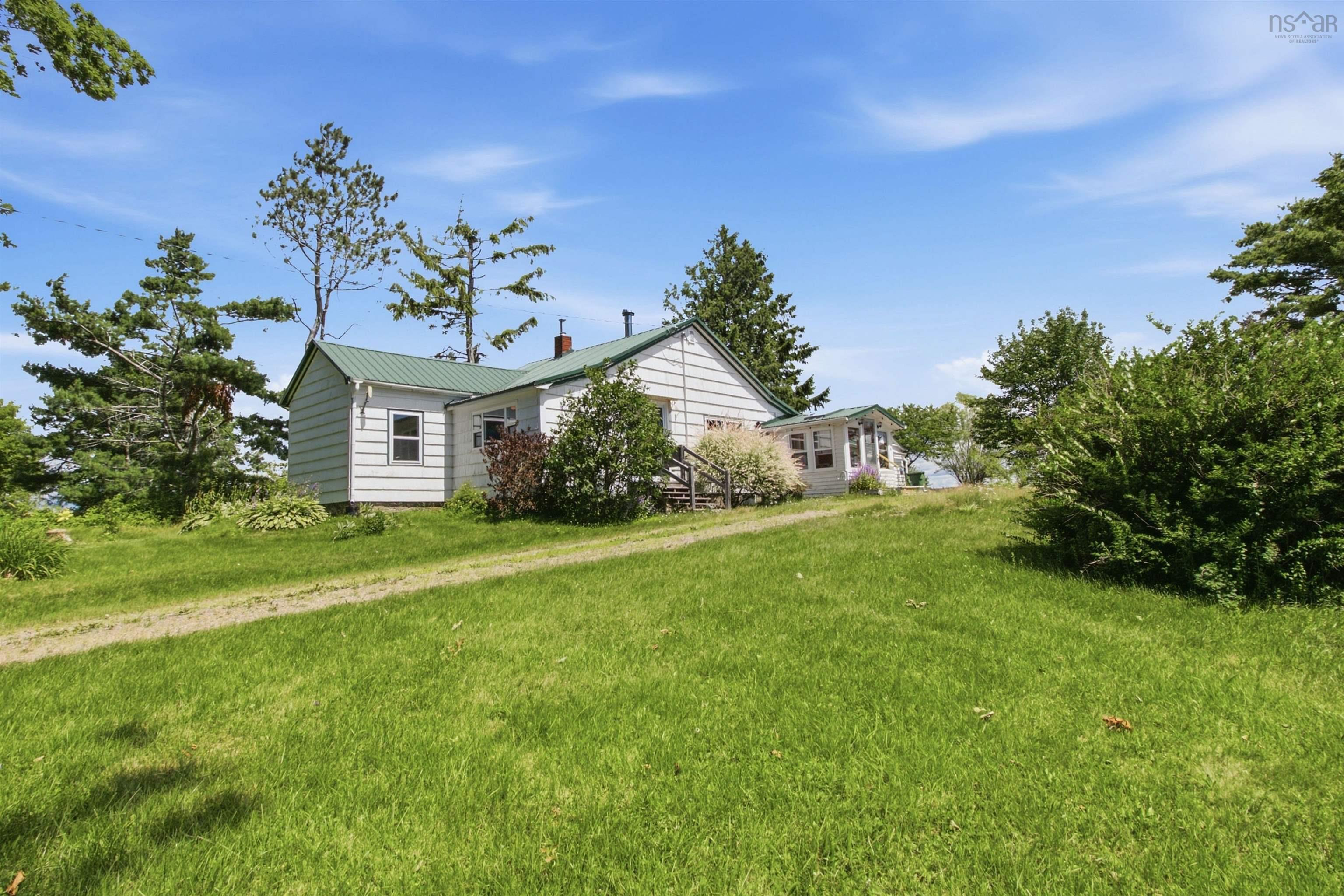 $185,000.00: 556 Great Village Lornevale Road, Great Village