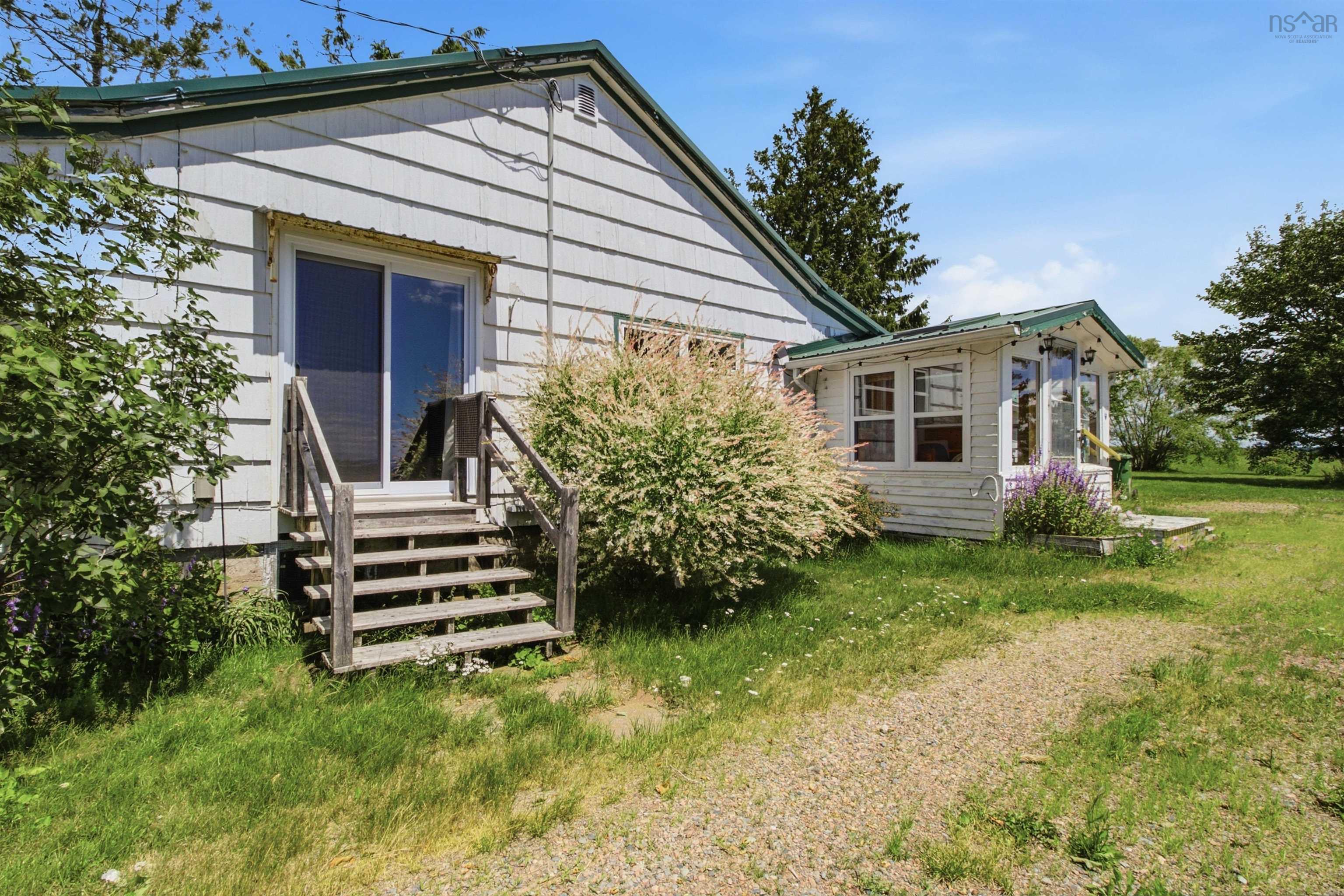 $185,000.00: 556 Great Village Lornevale Road, Great Village
