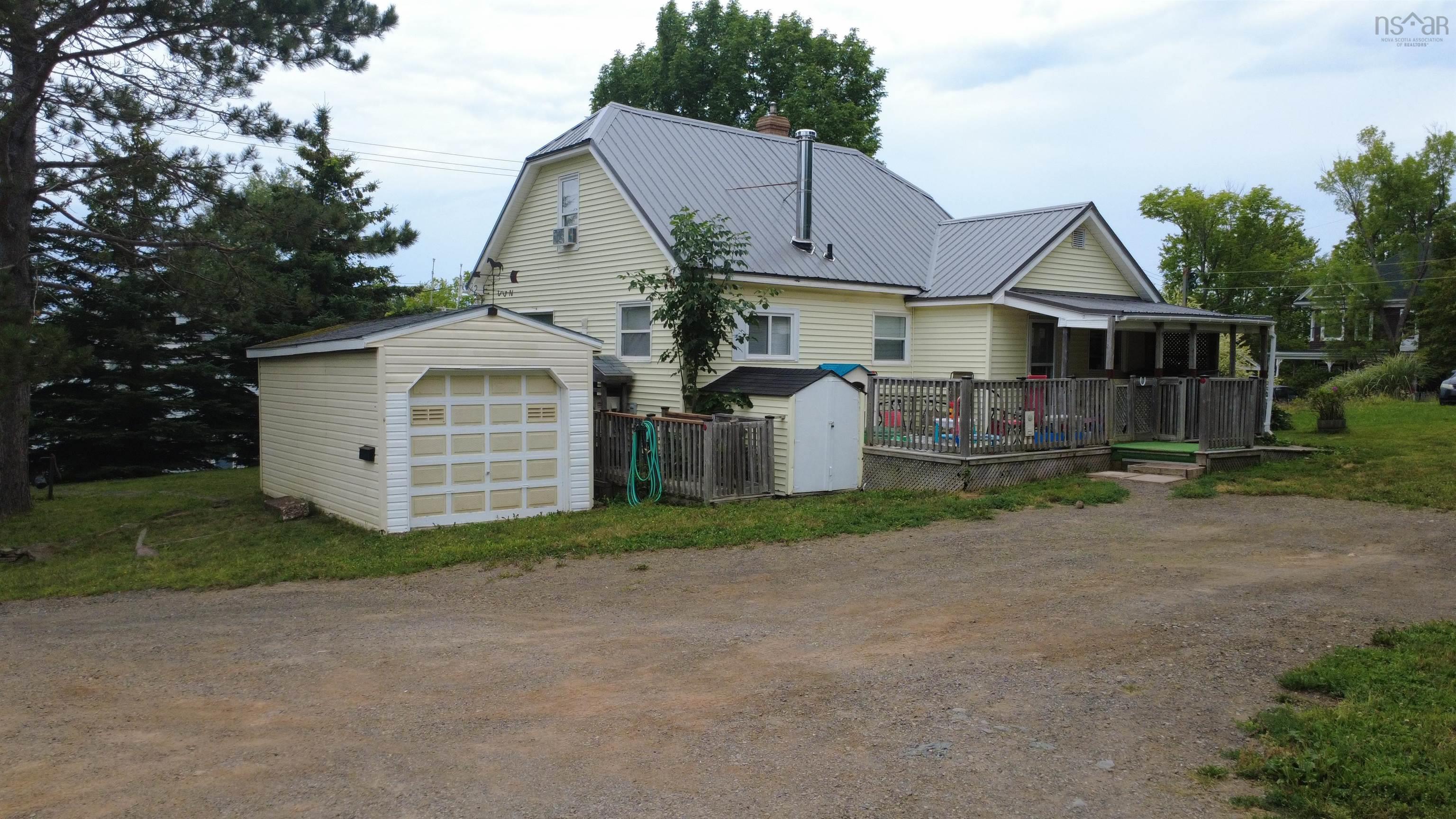 $249,500.00: 790 Trenton Road, New Glasgow