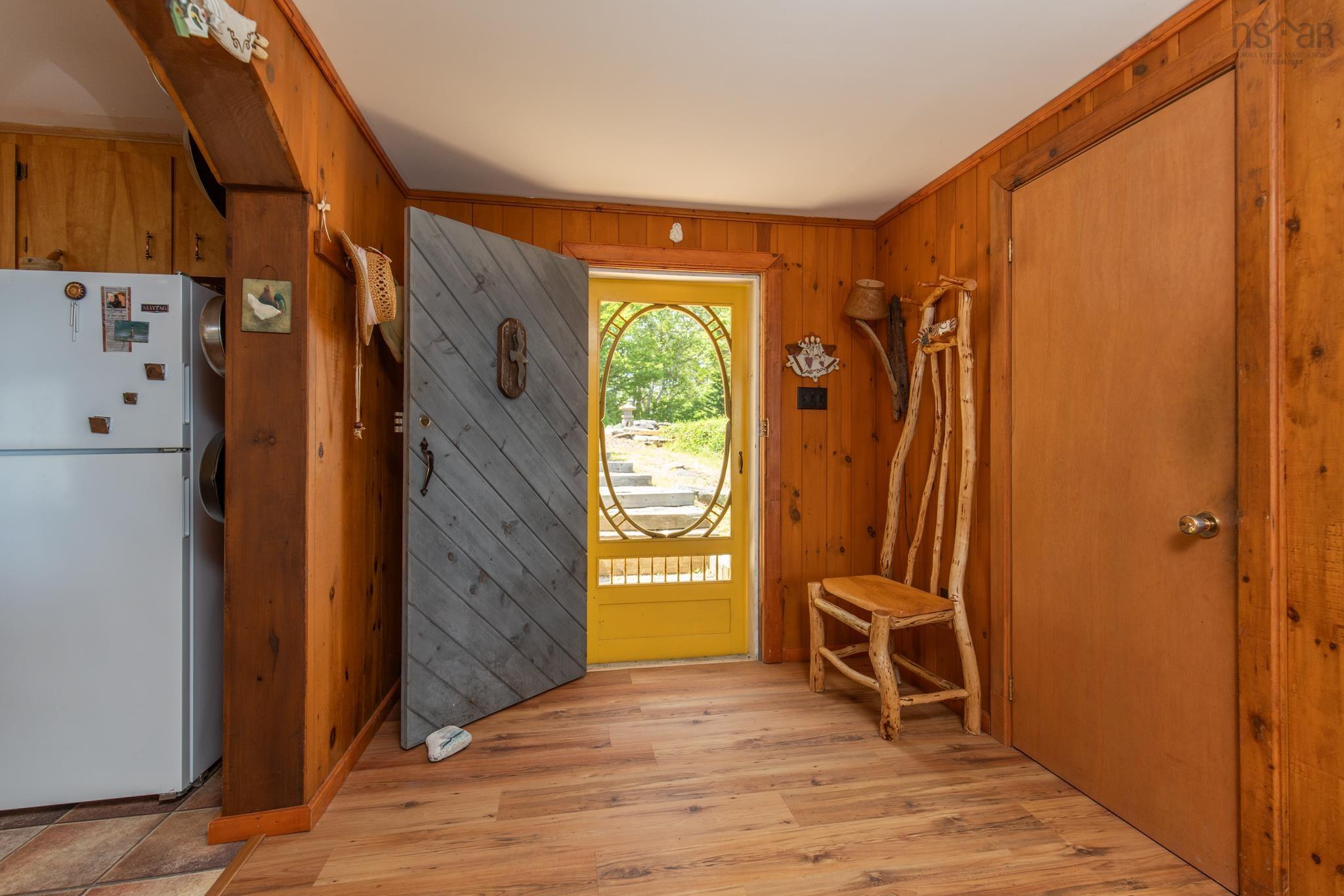 $399,900.00: 390-406 Highway 308, Morris Island