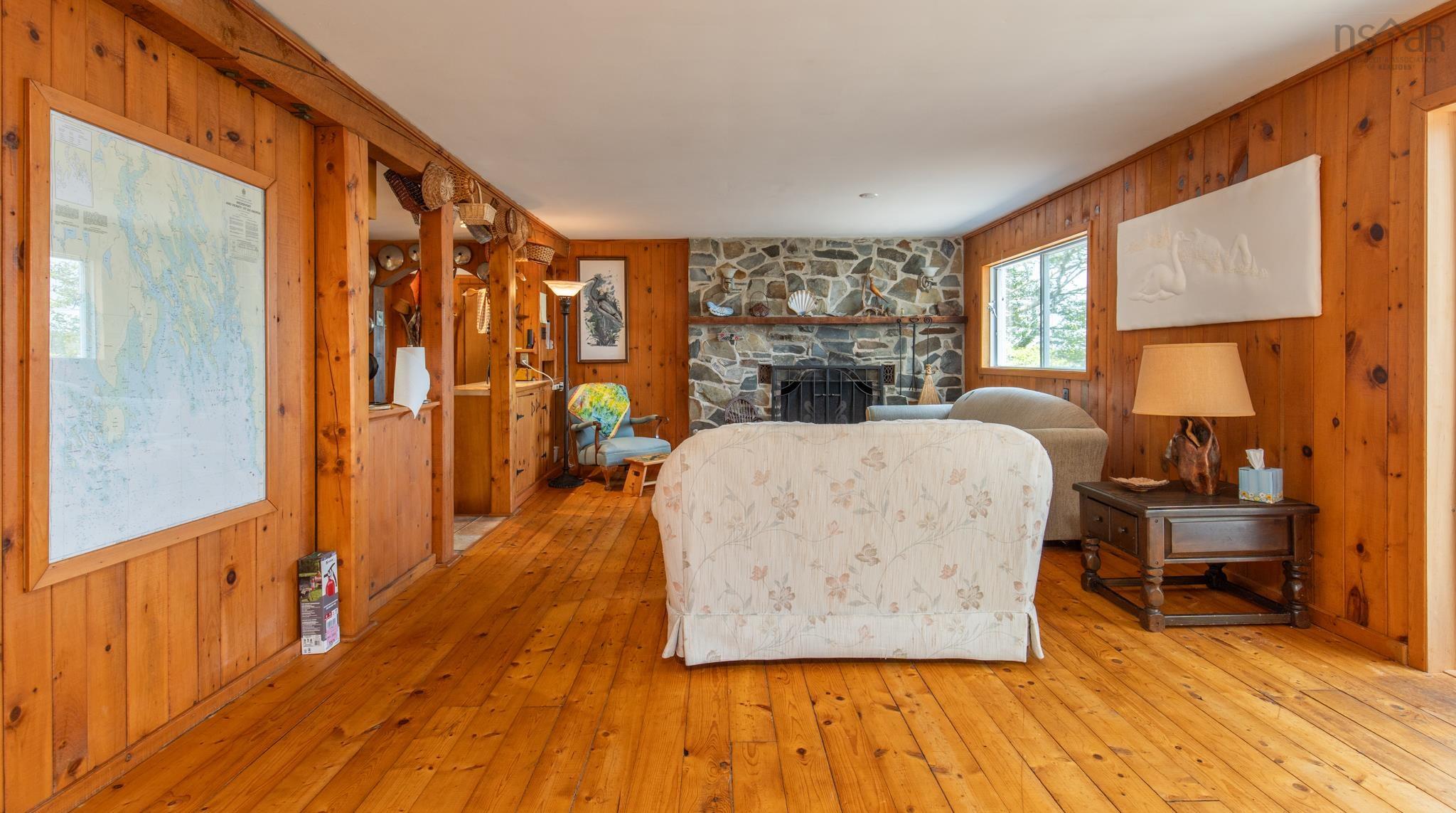 $399,900.00: 390-406 Highway 308, Morris Island