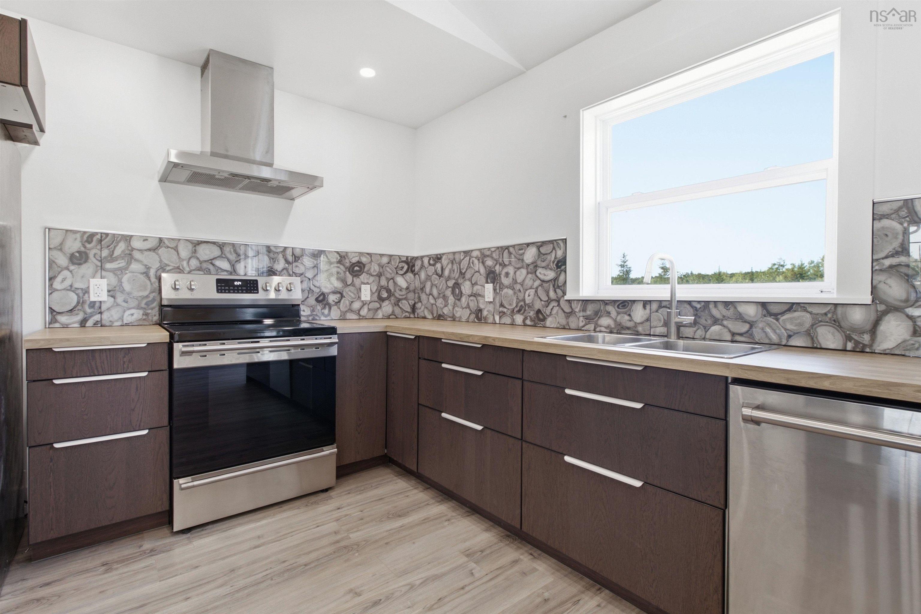 $724,900.00: 42 Bretton Woods Road, Mount Uniacke