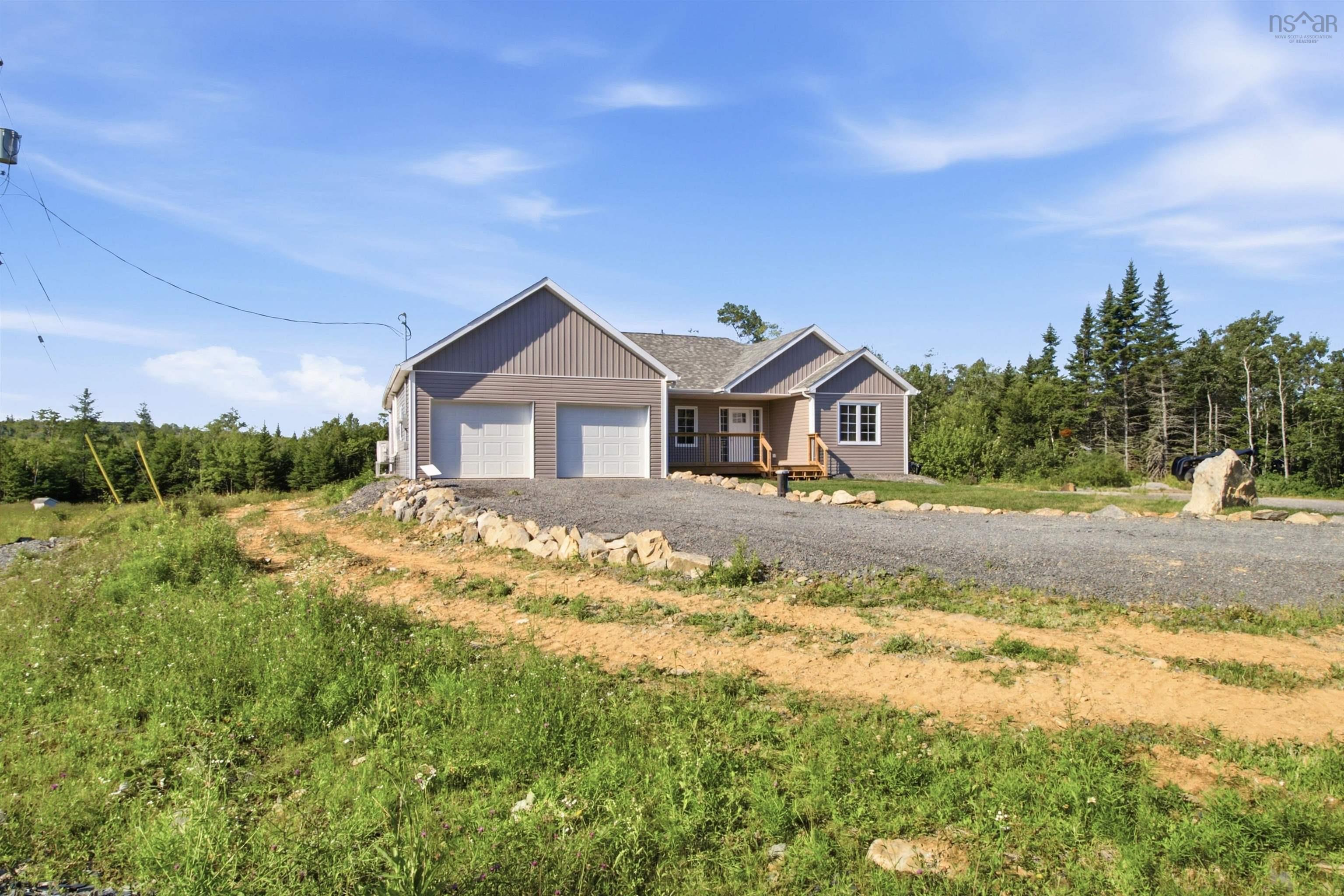 $724,900.00: 42 Bretton Woods Road, Mount Uniacke