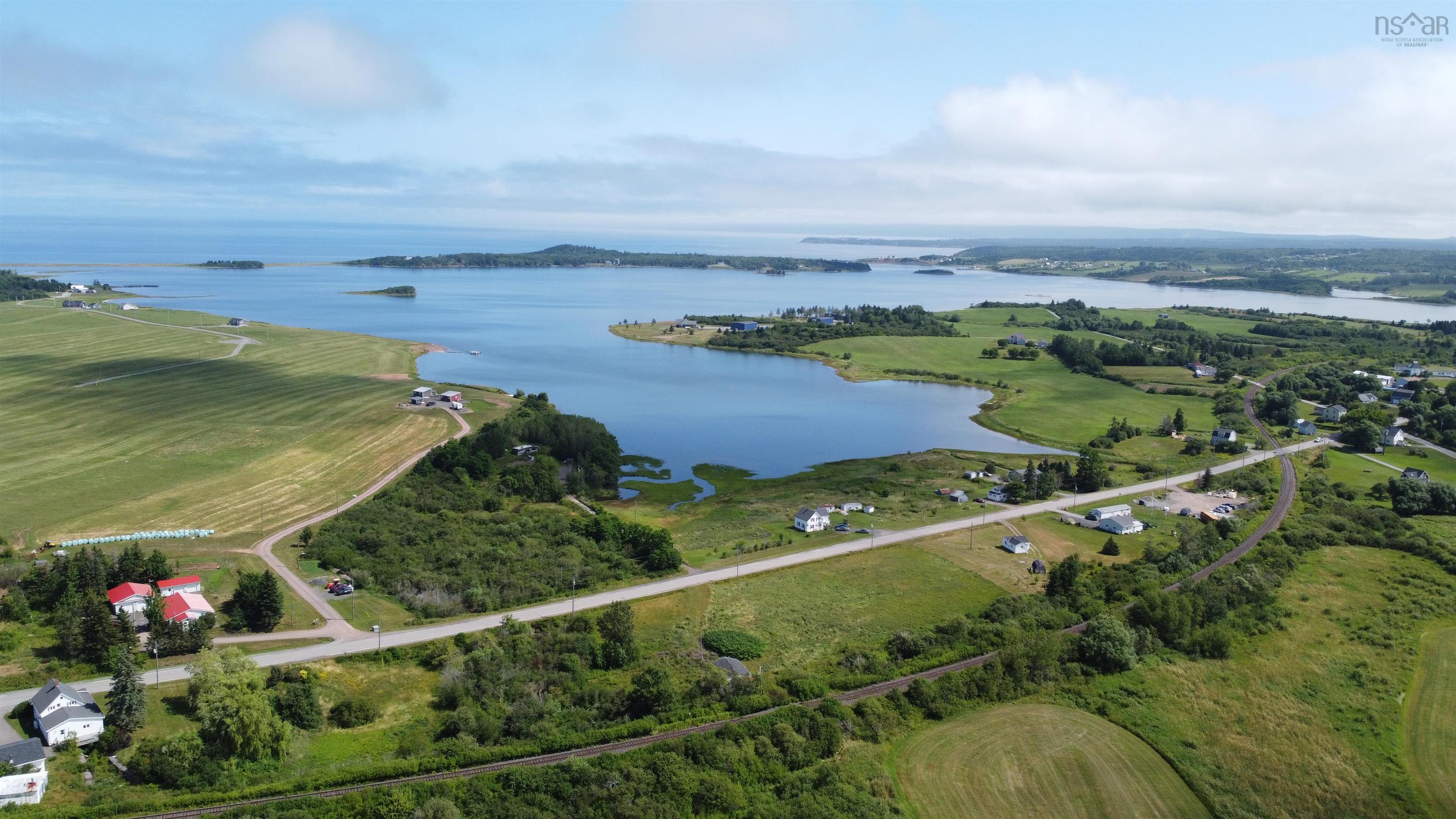 $59,000.00: 9422 Highway 4 Tracadie, Tracadie