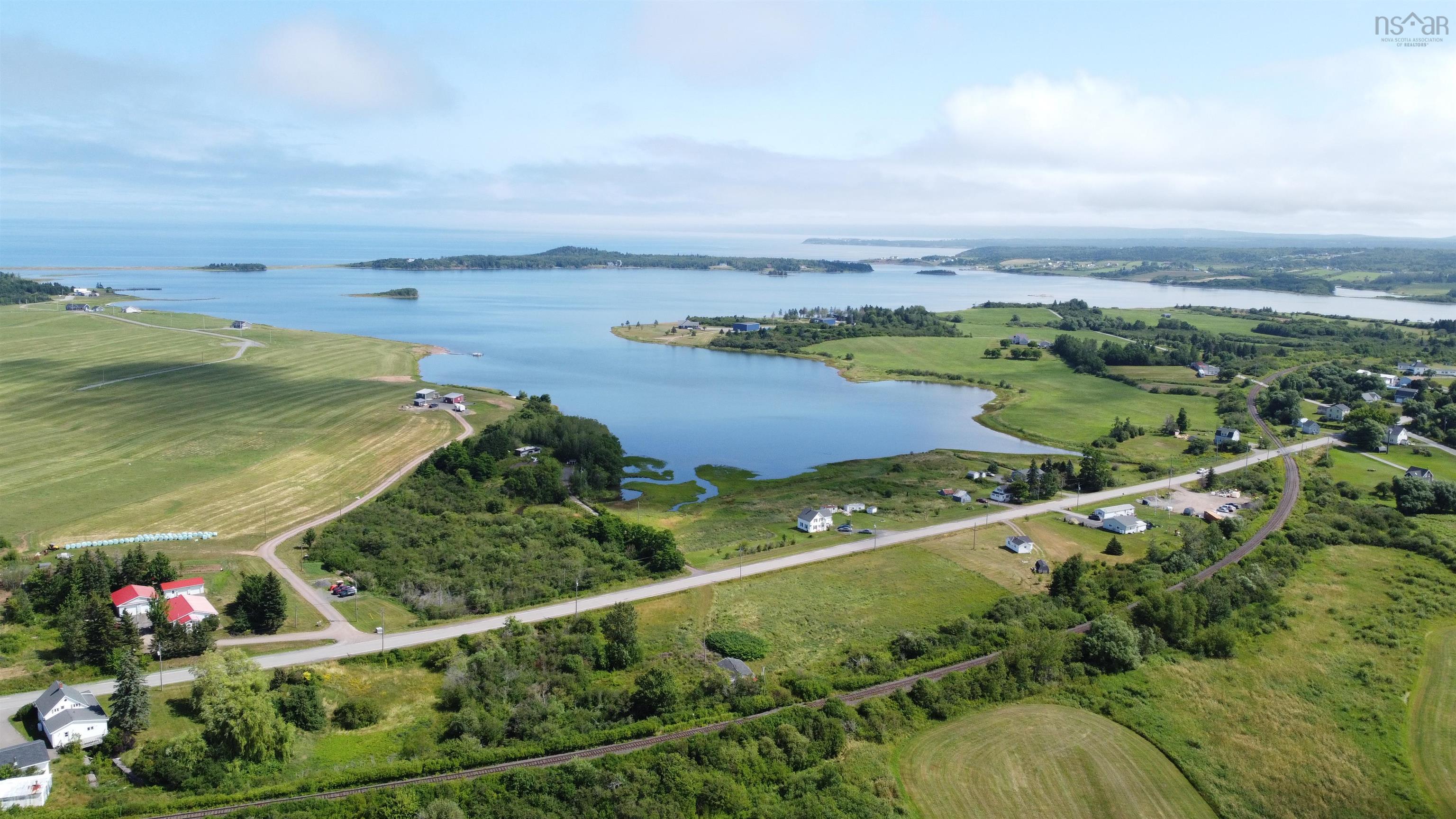 $59,000.00: 9422 Highway 4 Tracadie, Tracadie