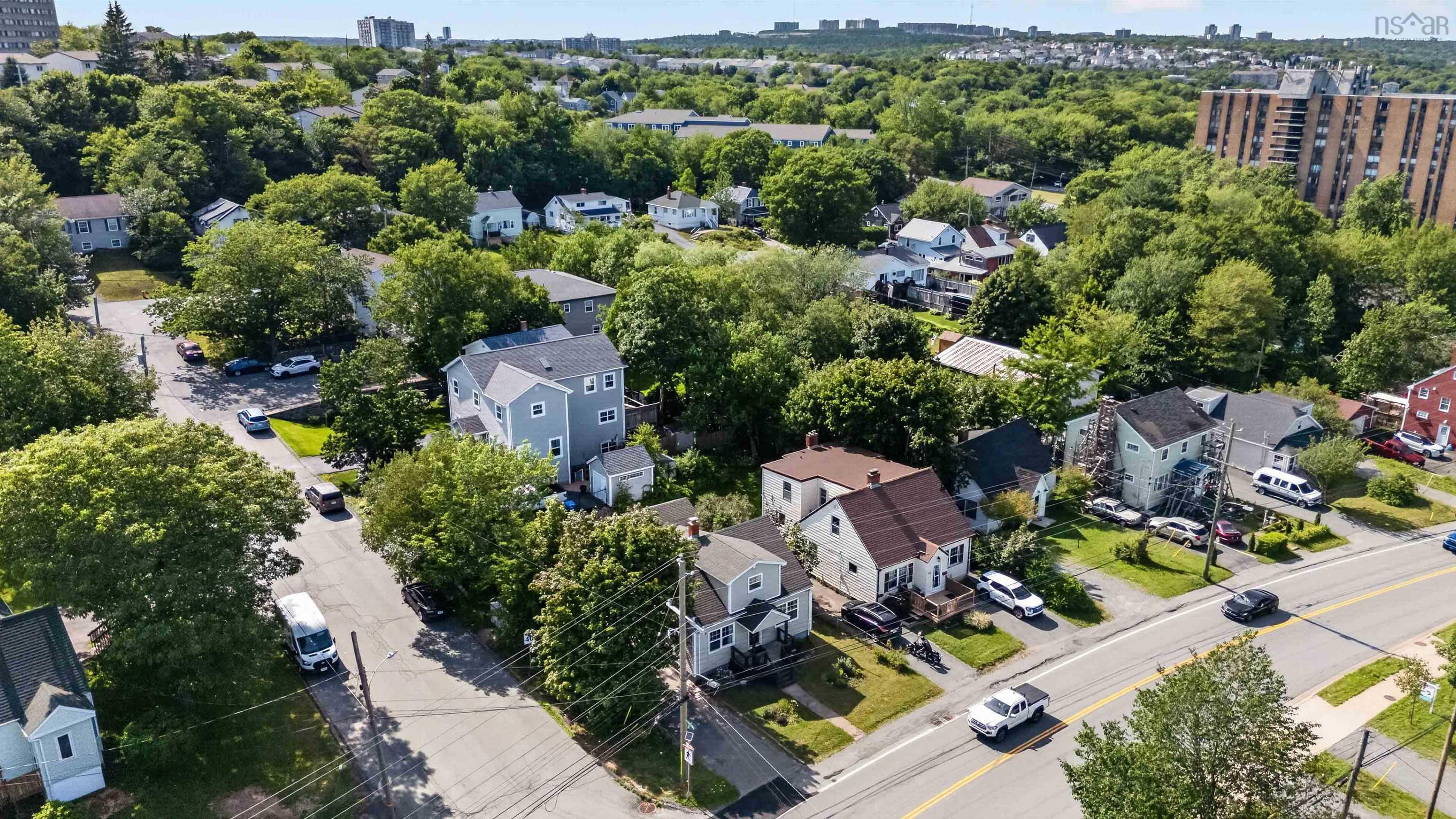 $509,900.00: 107 Herring Cove Road, Halifax
