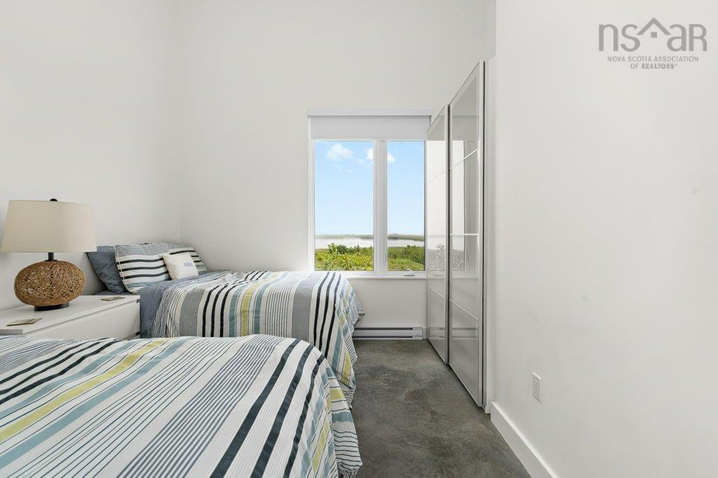$975,000.00: 81 Hirtle Beach Road, Kingsburg