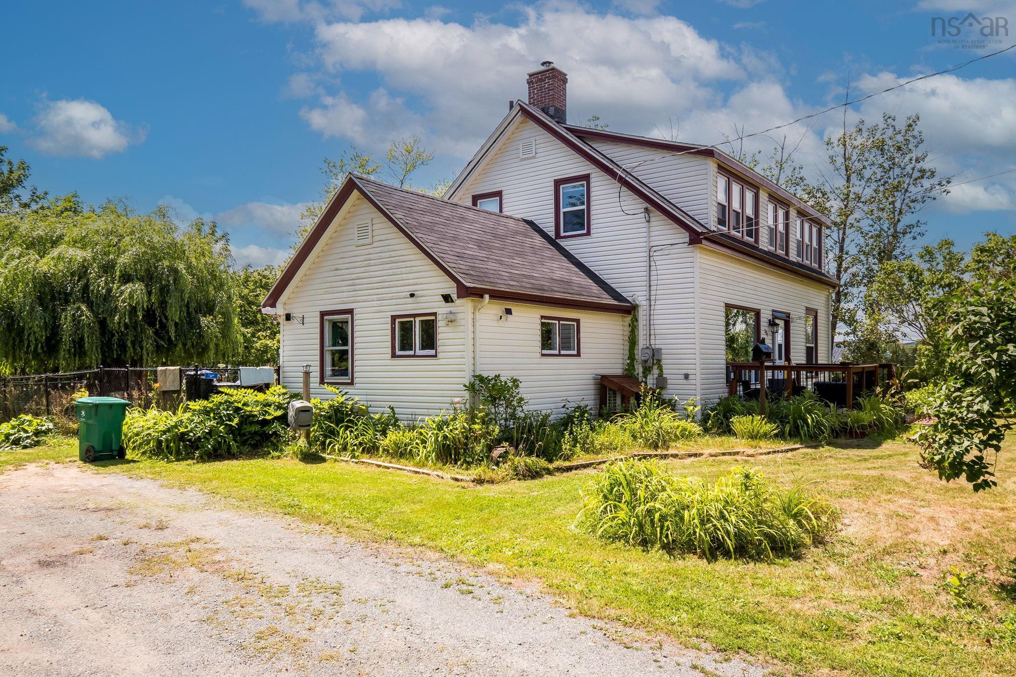 $360,000.00: 301 Town Road, Falmouth