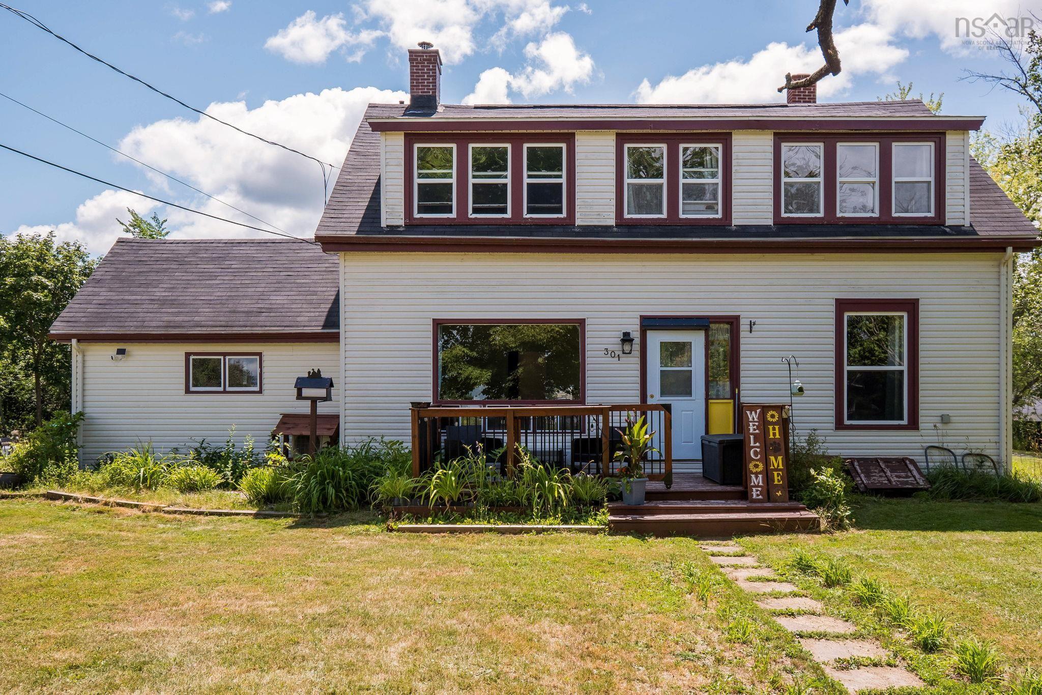 $360,000.00: 301 Town Road, Falmouth