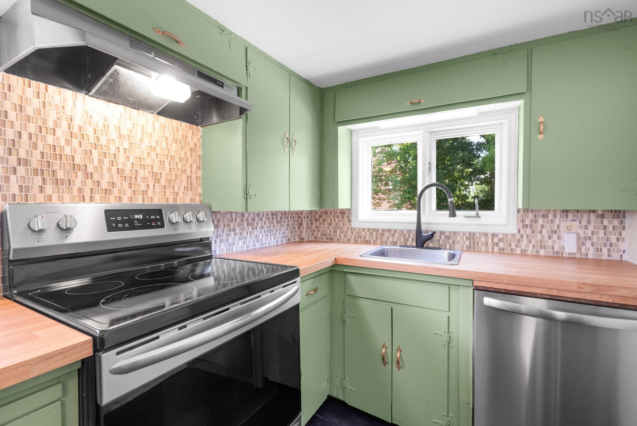 $360,000.00: 301 Town Road, Falmouth