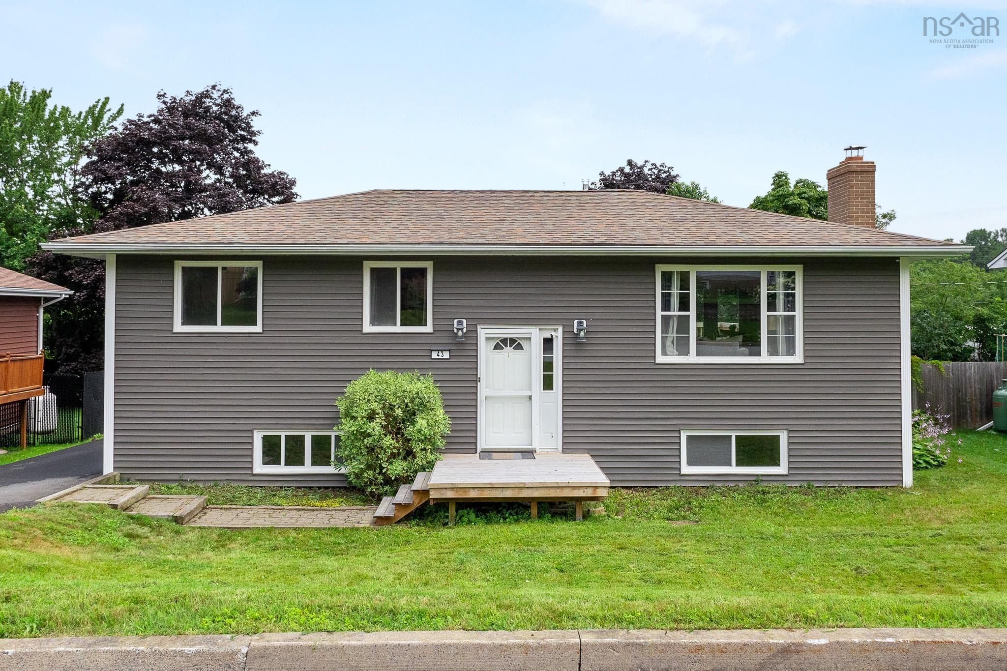 43 Candlewood Lane, Lower Sackville, NS (MLS 202619427)