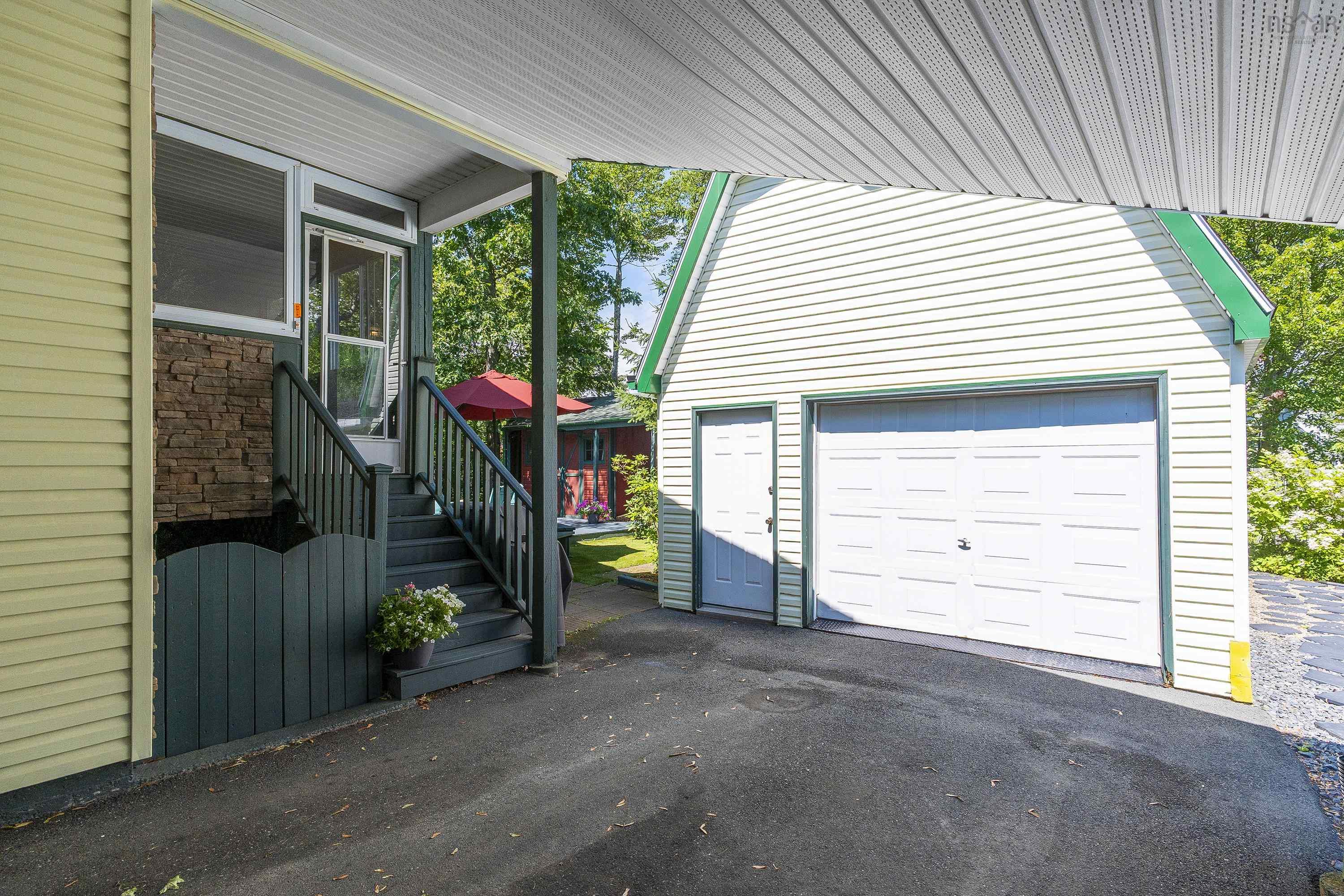 1645 St Margarets Bay Road, Timberlea, NS (MLS 202619445)