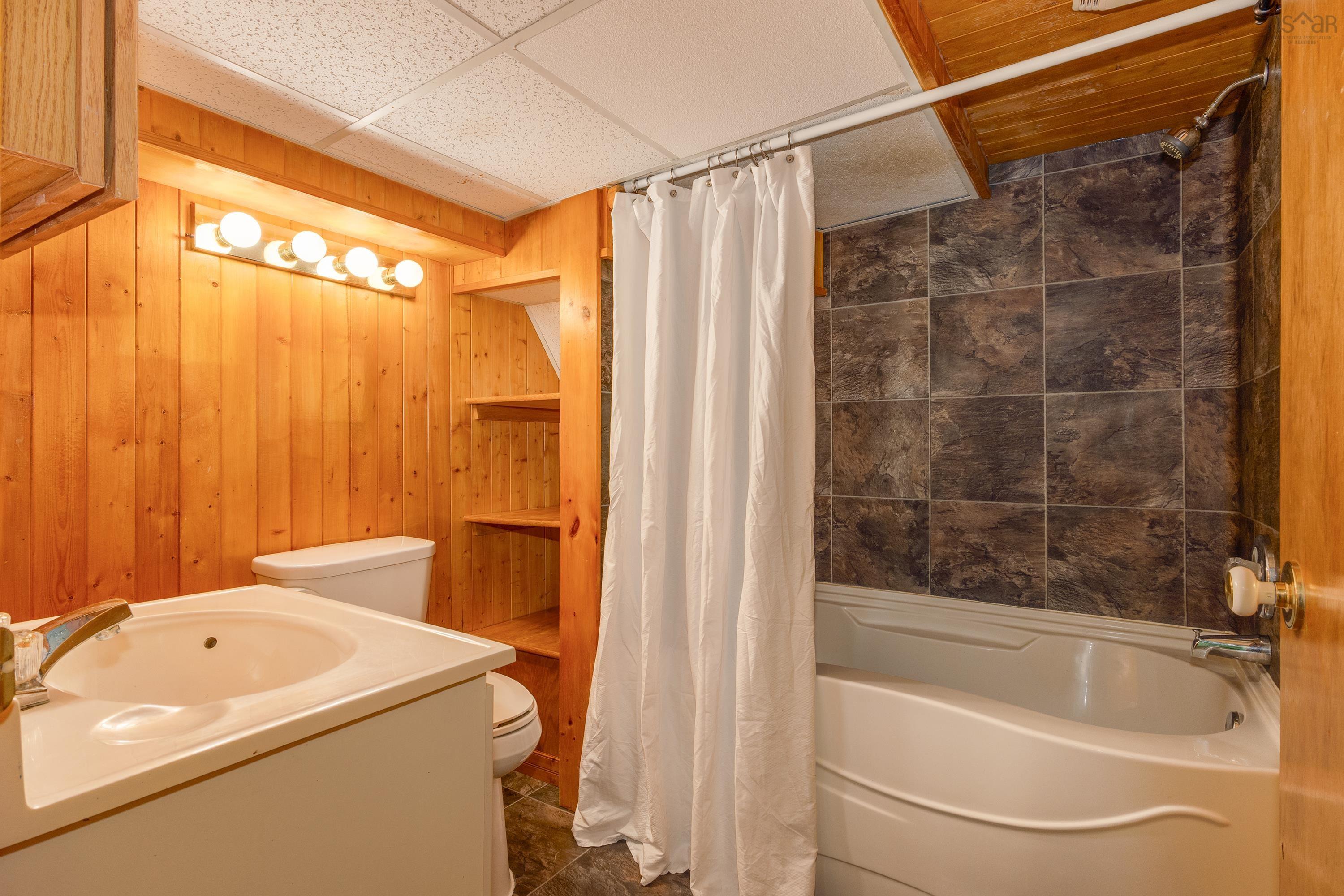 1645 St Margarets Bay Road, Timberlea, NS (MLS 202619445)