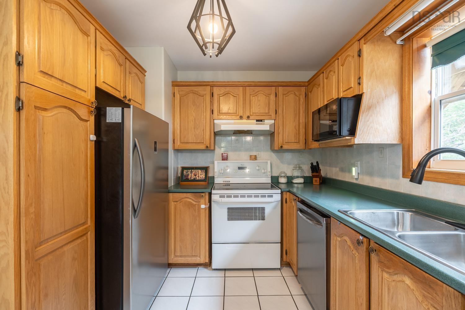 10 Sylvania Terrace, Hammonds Plains, NS (MLS 202619455)