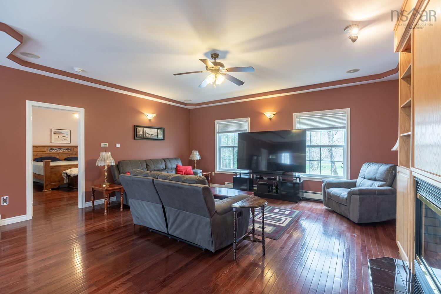 10 Sylvania Terrace, Hammonds Plains, NS (MLS 202619455)