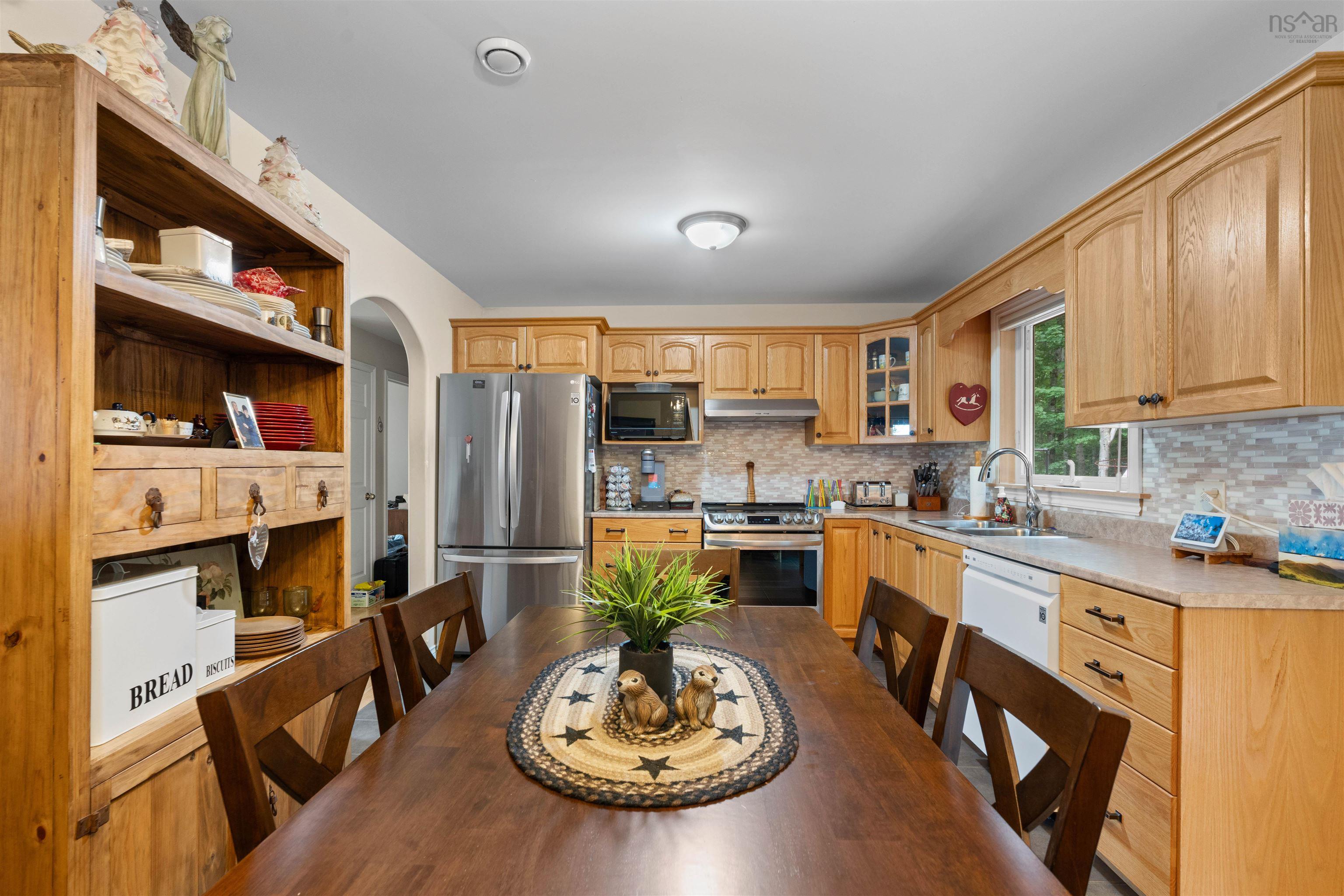 984 Beaver Bank Road, Beaver Bank, NS (MLS 202619504)