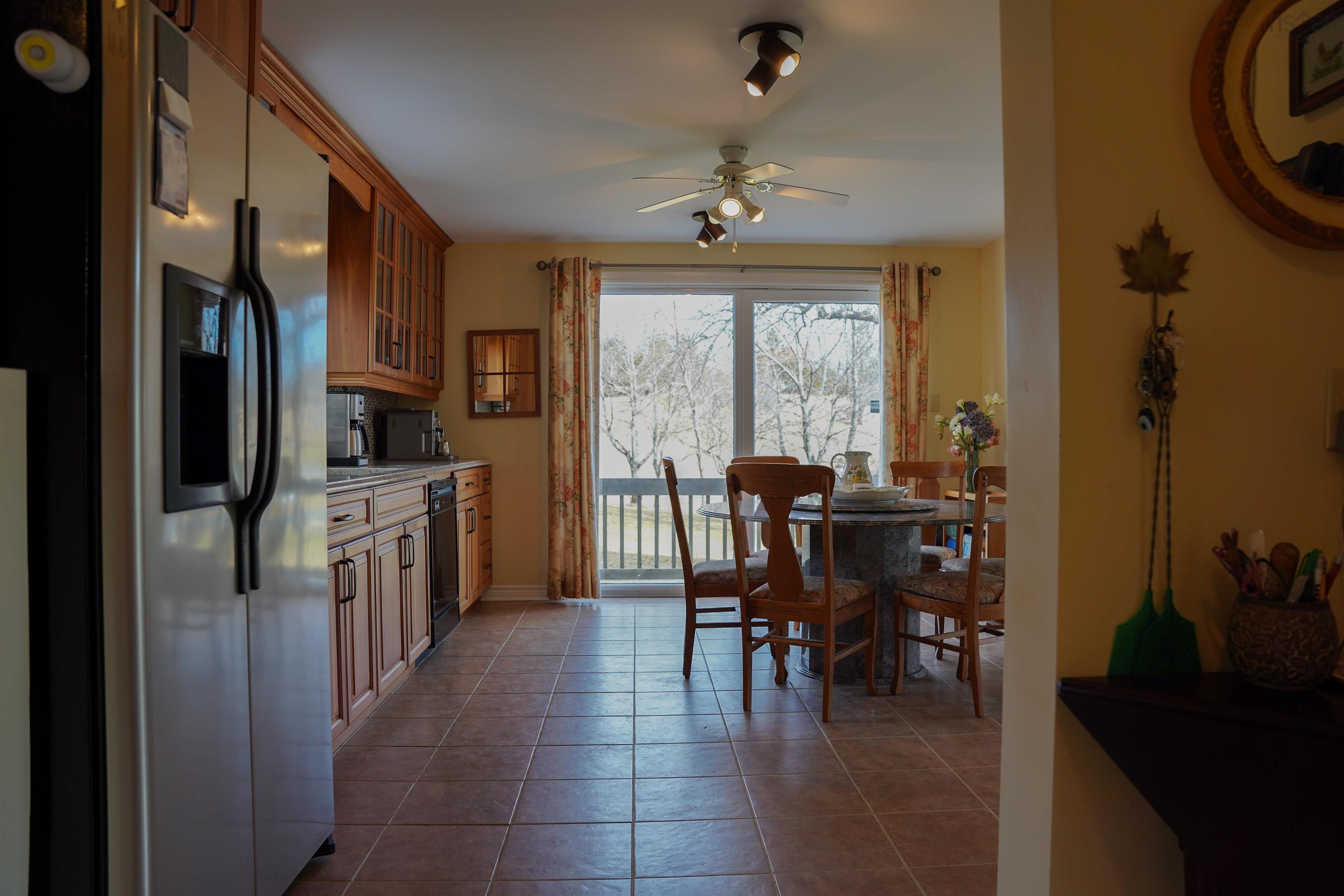 $899,900.00: 2125 Hillside Boularderie Road, Hillside Boularderie