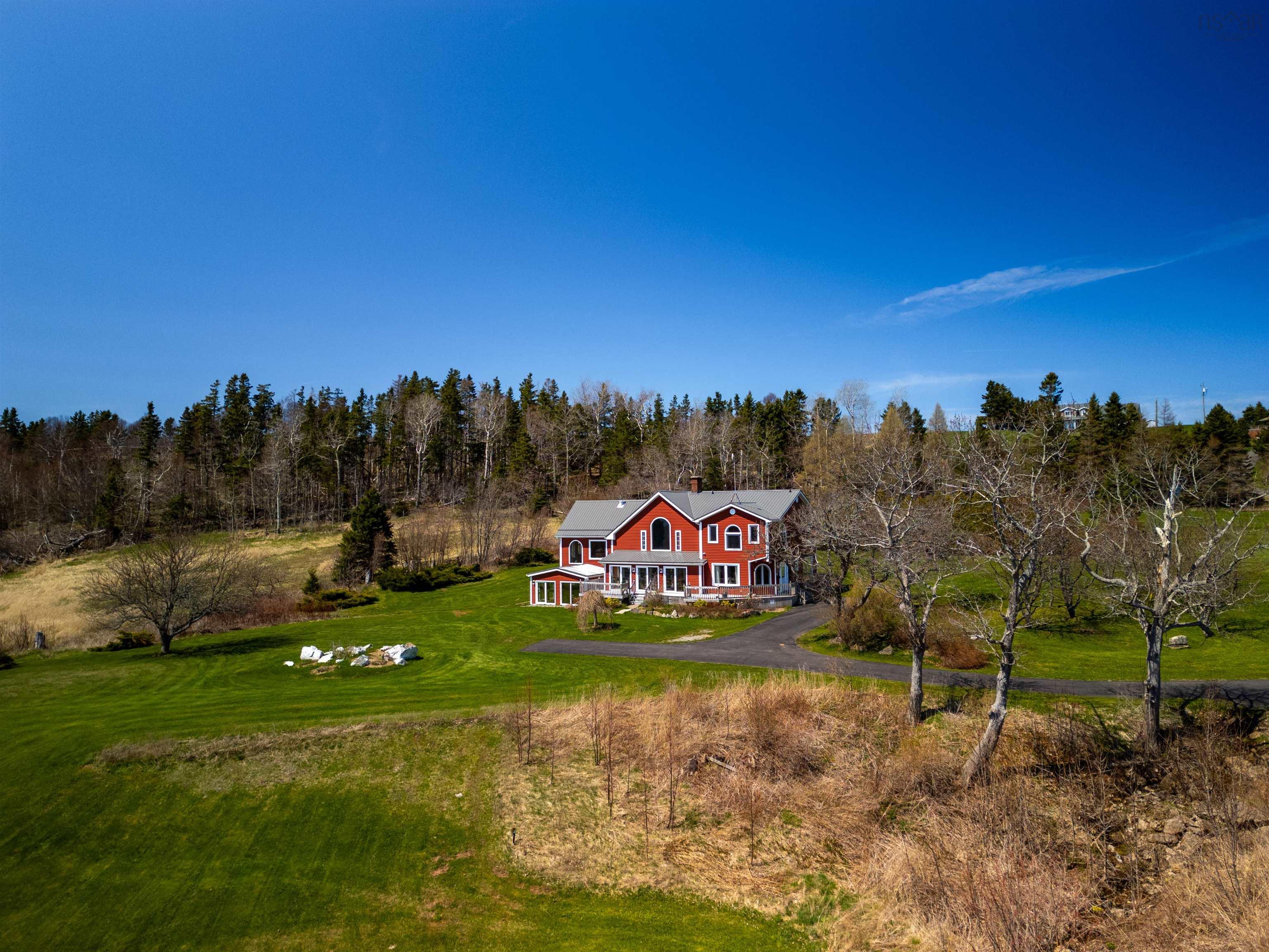 $899,900.00: 2125 Hillside Boularderie Road, Hillside Boularderie