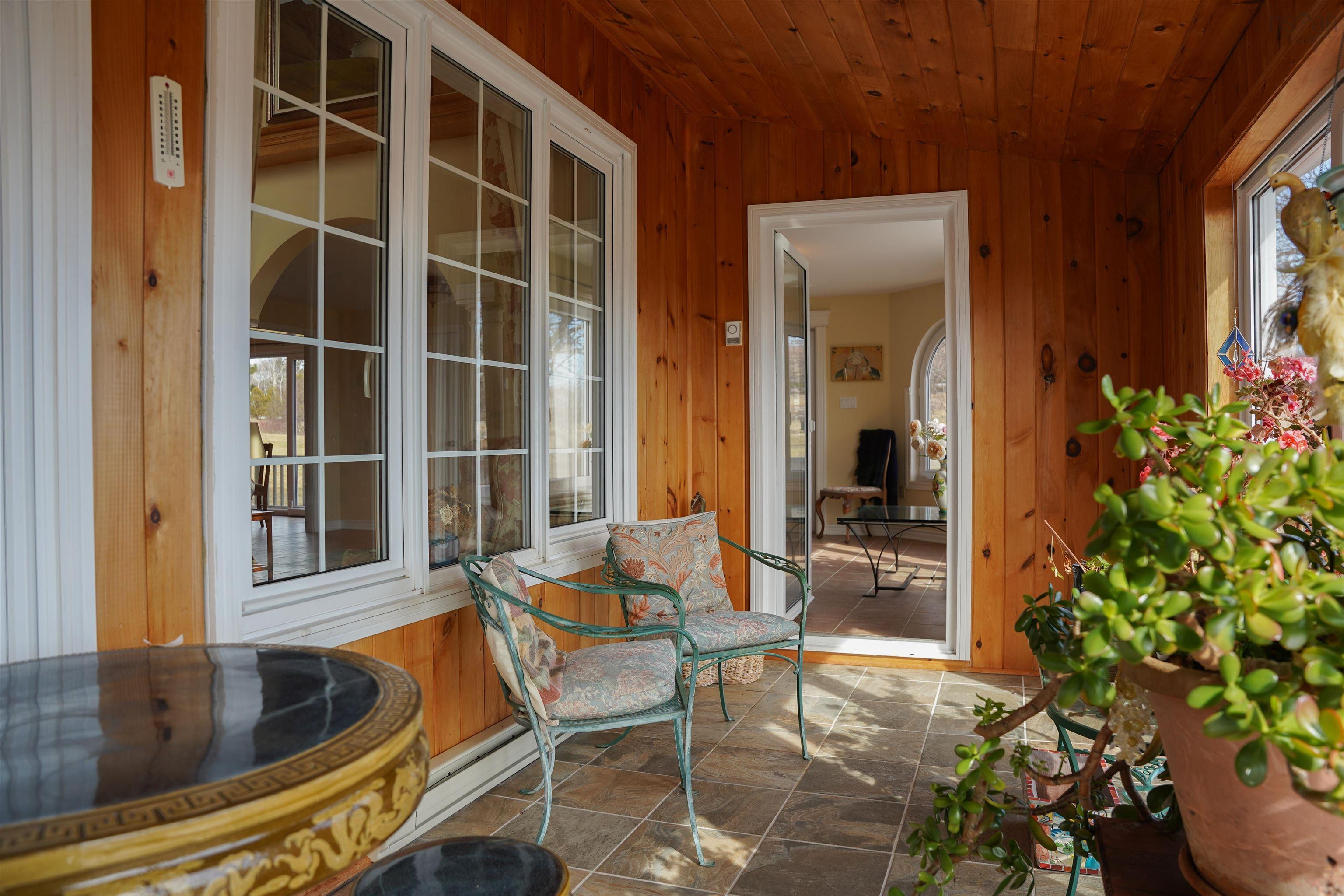 $899,900.00: 2125 Hillside Boularderie Road, Hillside Boularderie