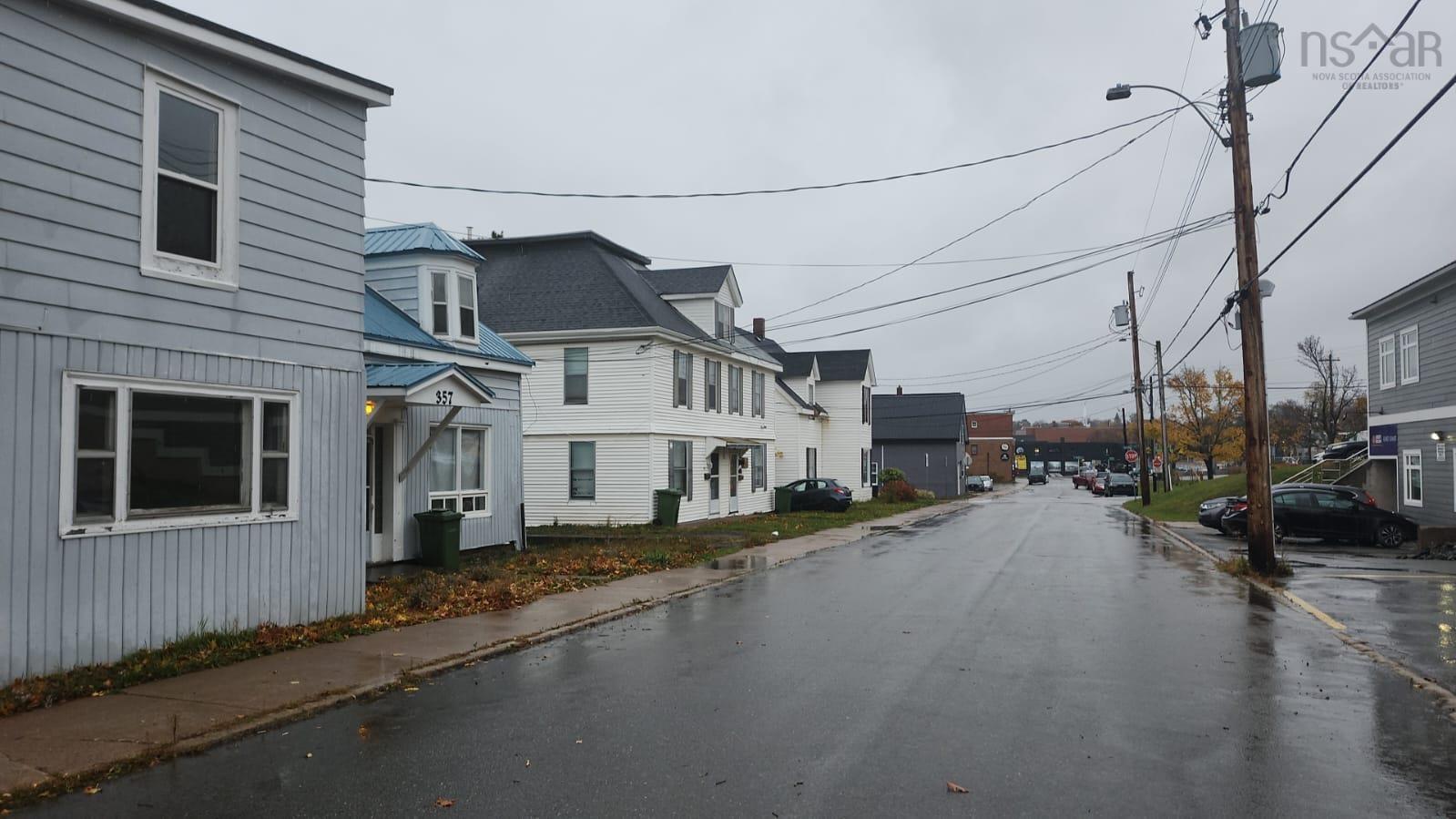 $139,900.00: 357-359 MacDonald Street, New Glasgow