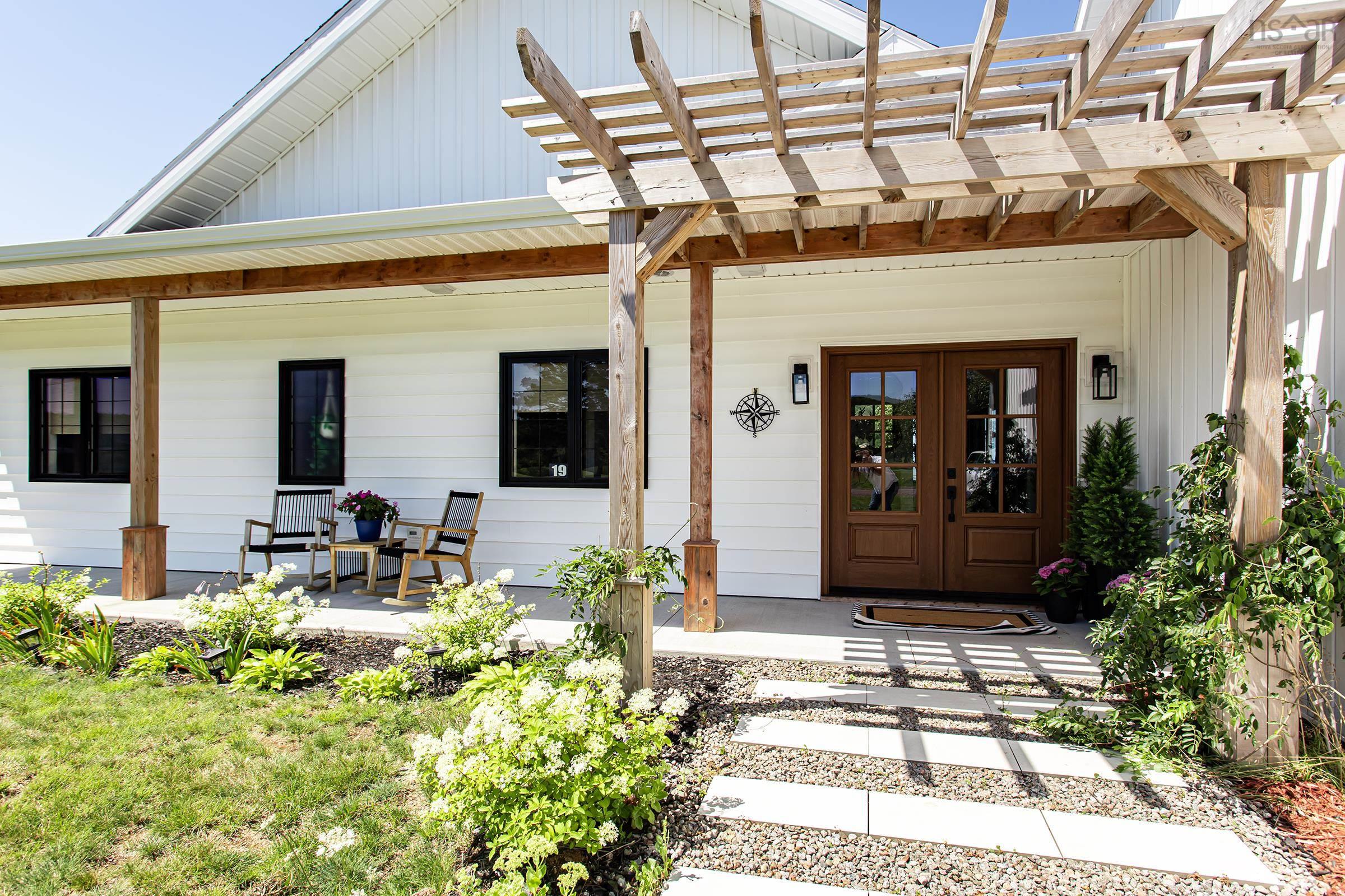 $699,000.00: 19 McInnis Road, Port George