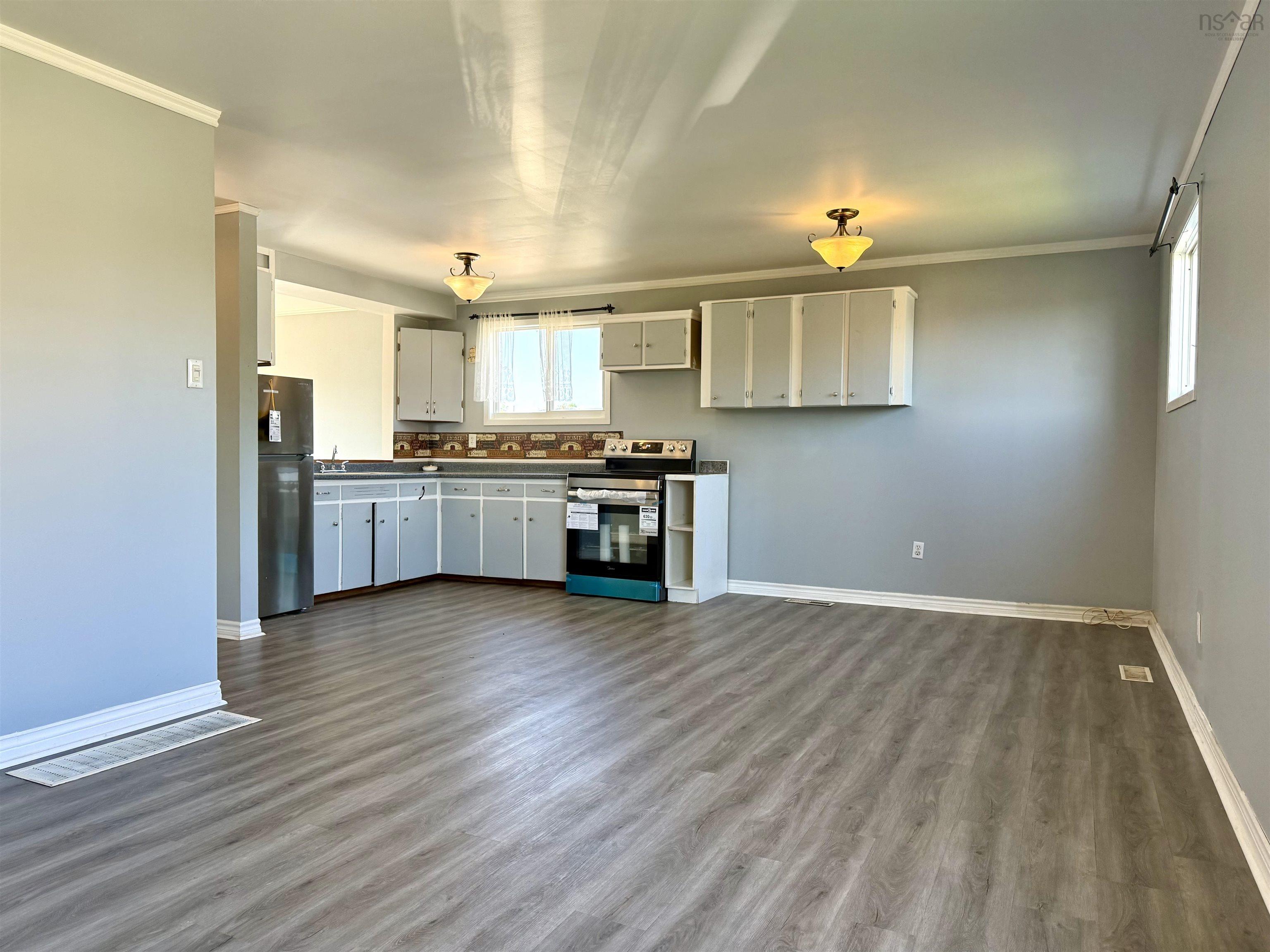 $229,900.00: 20 Dickey Street, Amherst