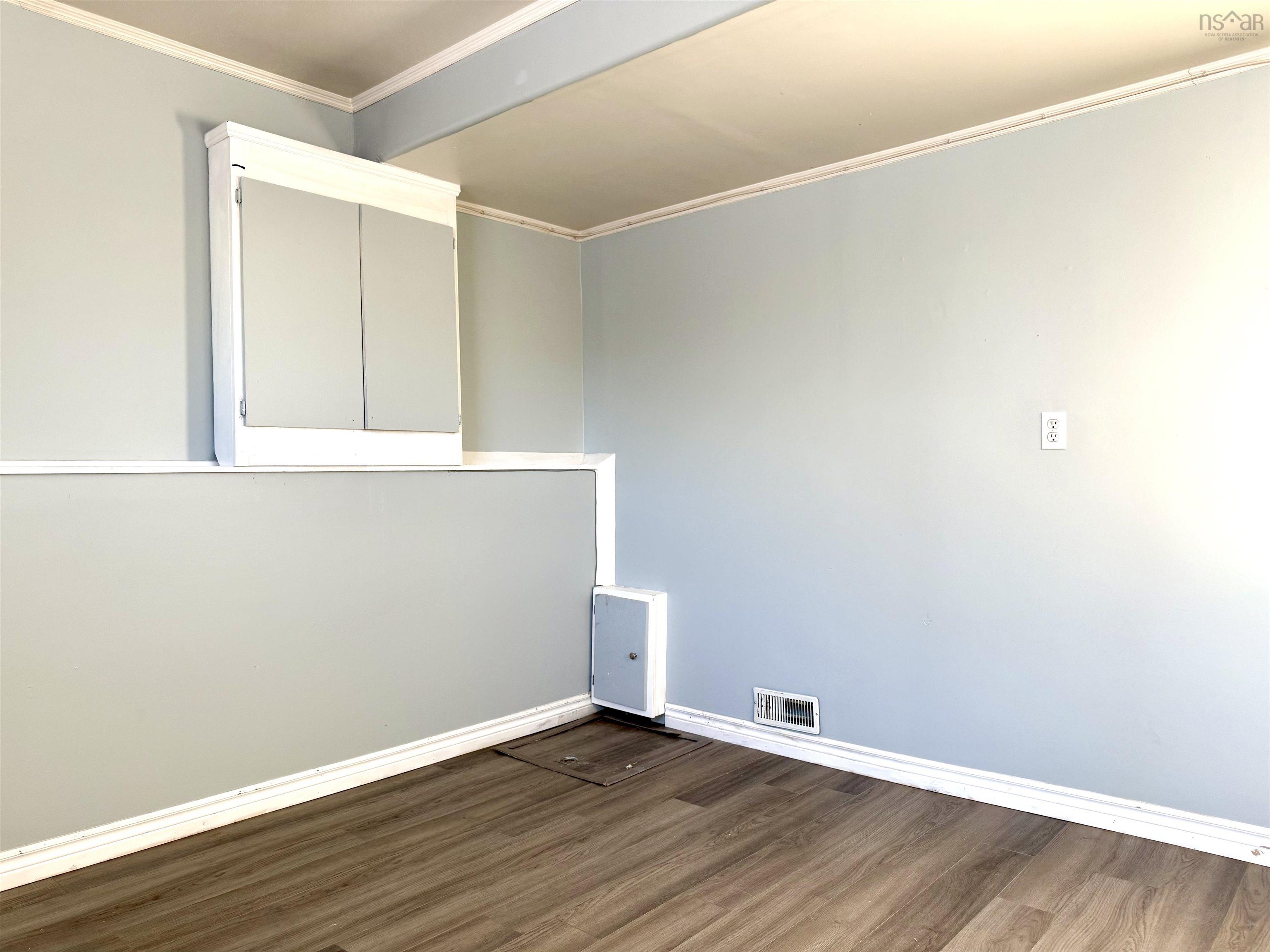 $229,900.00: 20 Dickey Street, Amherst