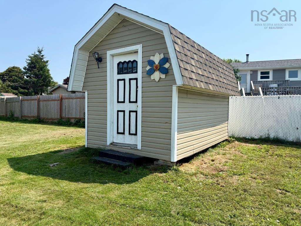 $229,900.00: 20 Dickey Street, Amherst