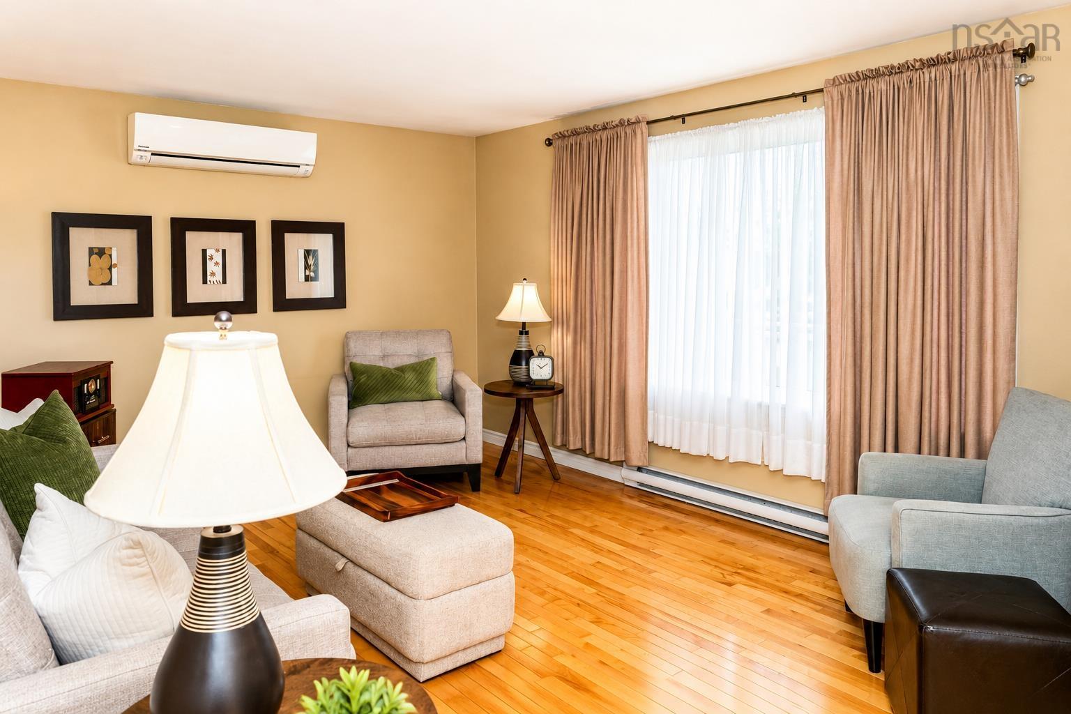 $250,000.00: 71 Duffell Drive, Sydney