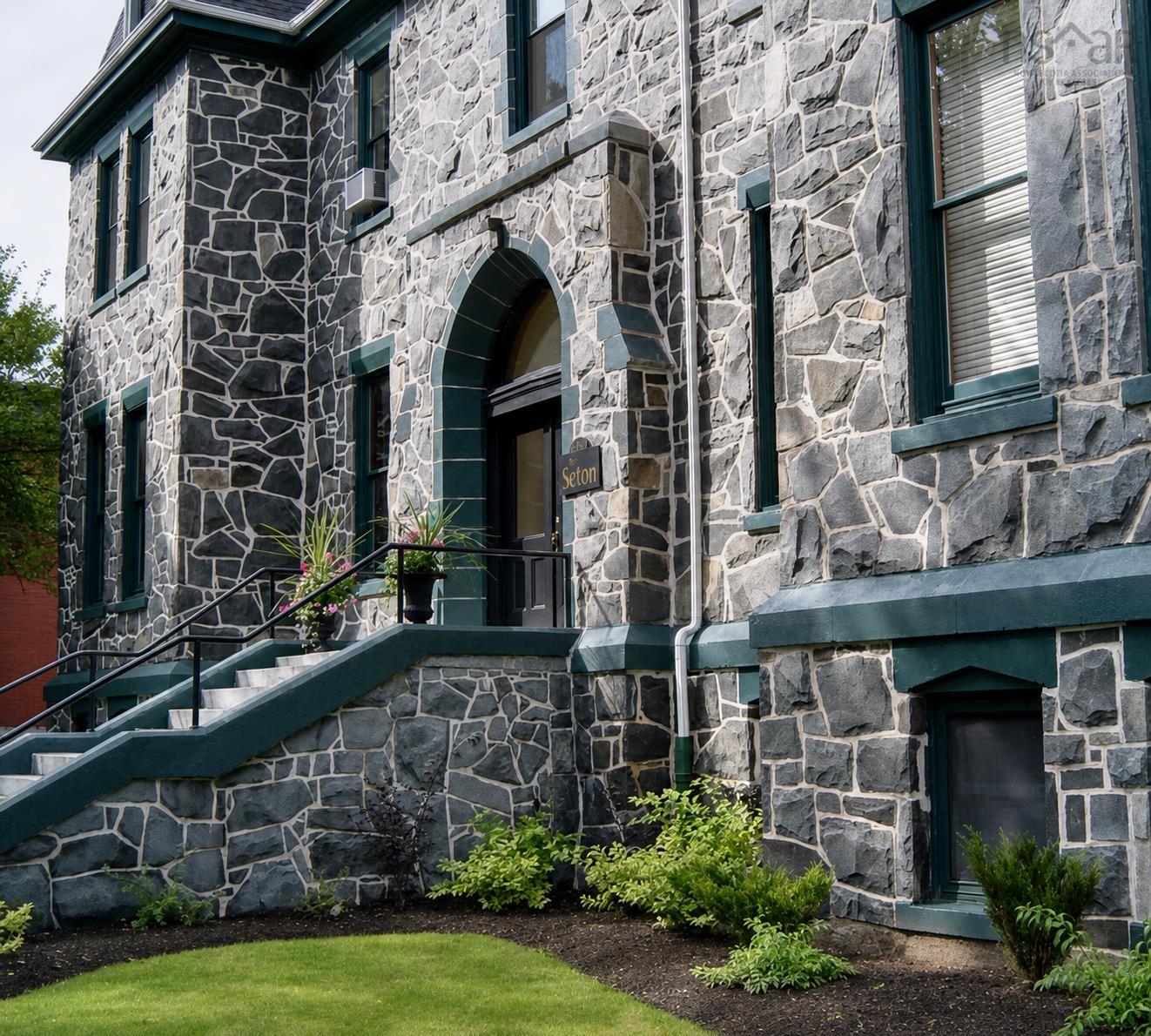 101 5355 Russell, Halifax Peninsula, NS (MLS® 202619665)