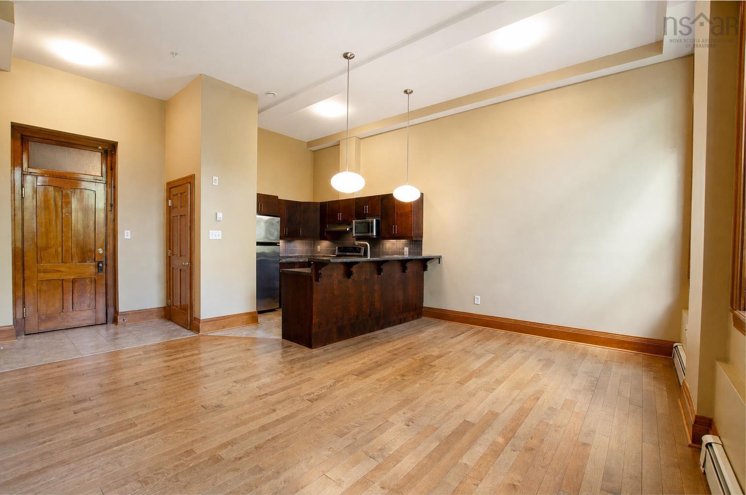 $559,000.00: 101 5355 Russell, Halifax Peninsula