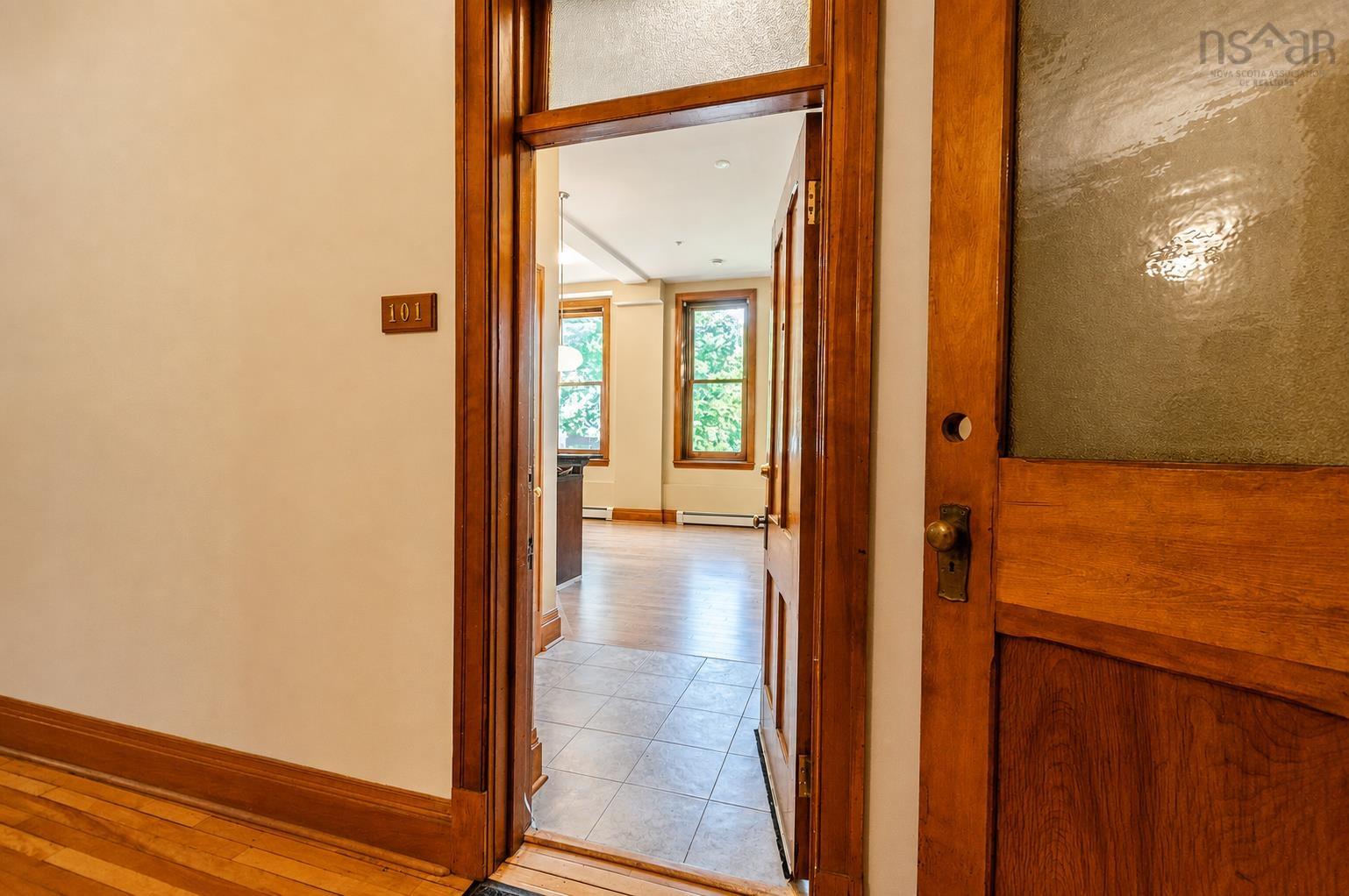 $559,000.00: 101 5355 Russell, Halifax Peninsula