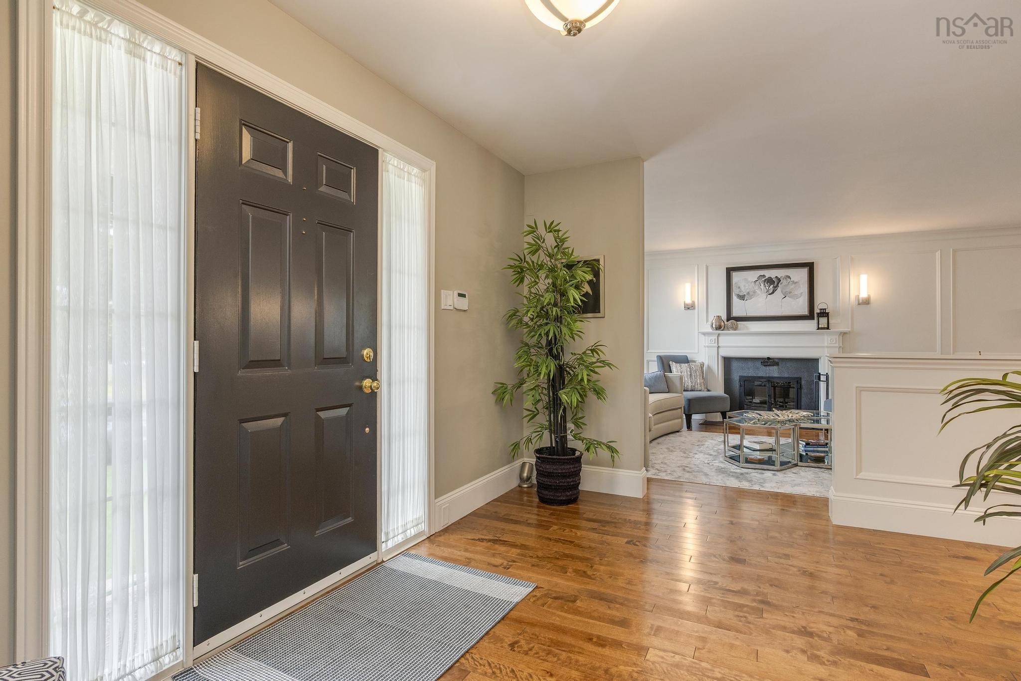 8 Stockleigh Place, Clayton Park, NS (MLS 202619668)
