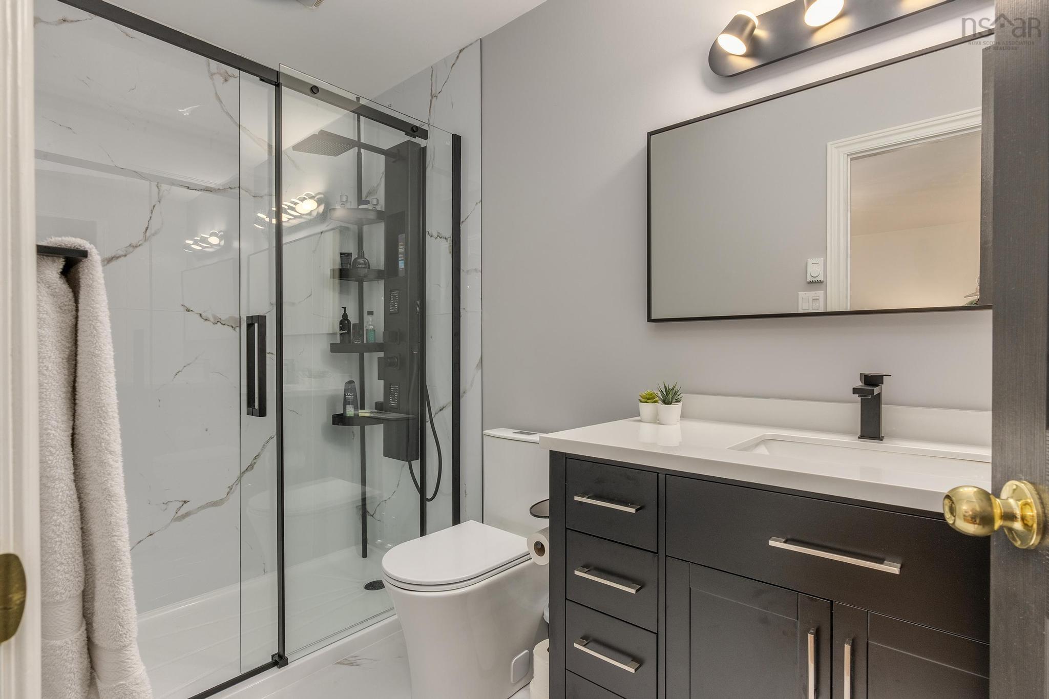 8 Stockleigh Place, Clayton Park, NS (MLS 202619668)