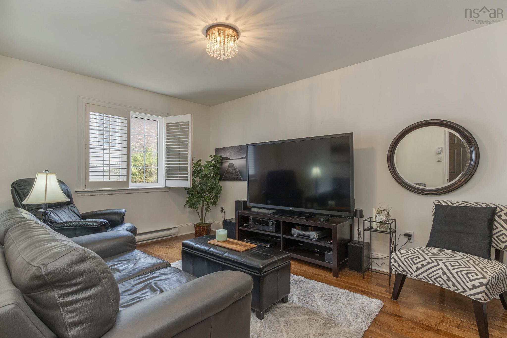 8 Stockleigh Place, Clayton Park, NS (MLS 202619668)
