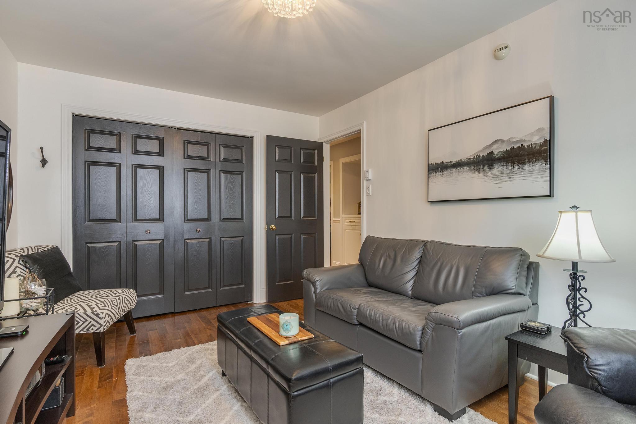 8 Stockleigh Place, Clayton Park, NS (MLS 202619668)