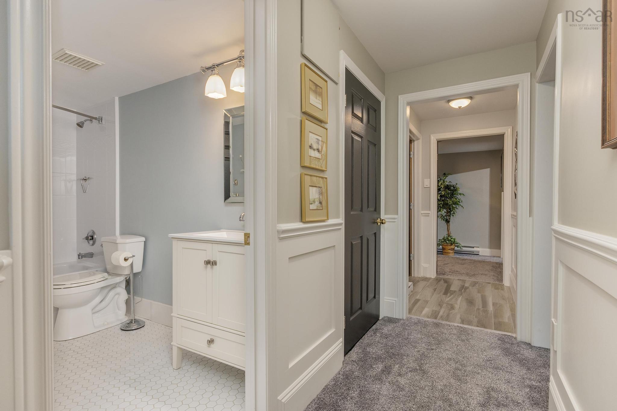 8 Stockleigh Place, Clayton Park, NS (MLS 202619668)
