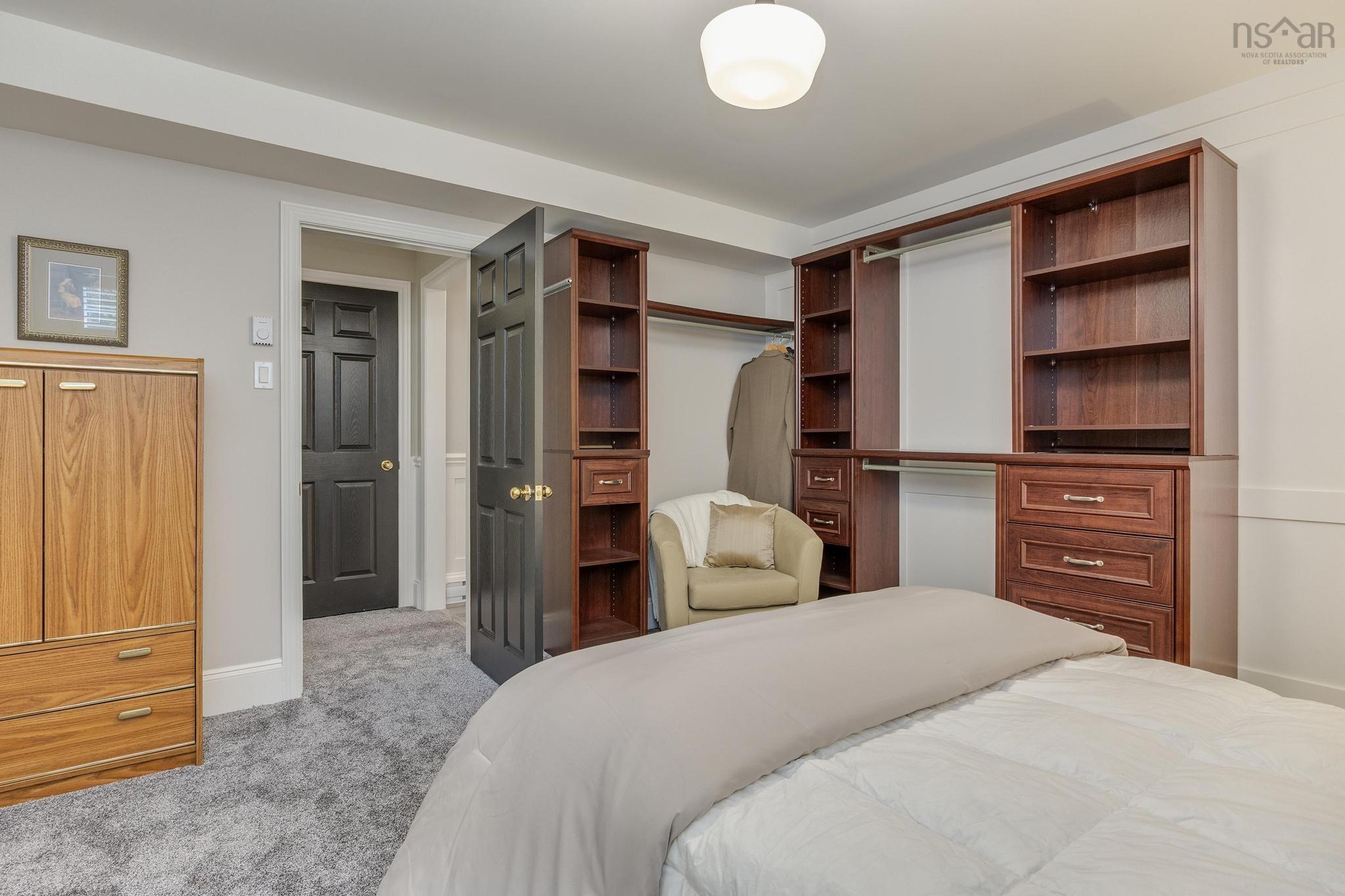 8 Stockleigh Place, Clayton Park, NS (MLS 202619668)