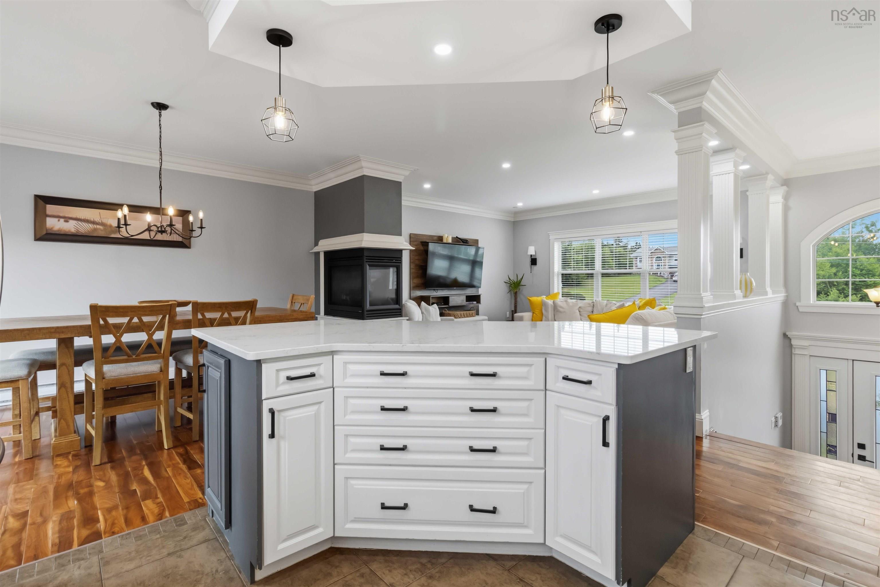 $899,000.00: 100 Morgan Drive, Lawrencetown