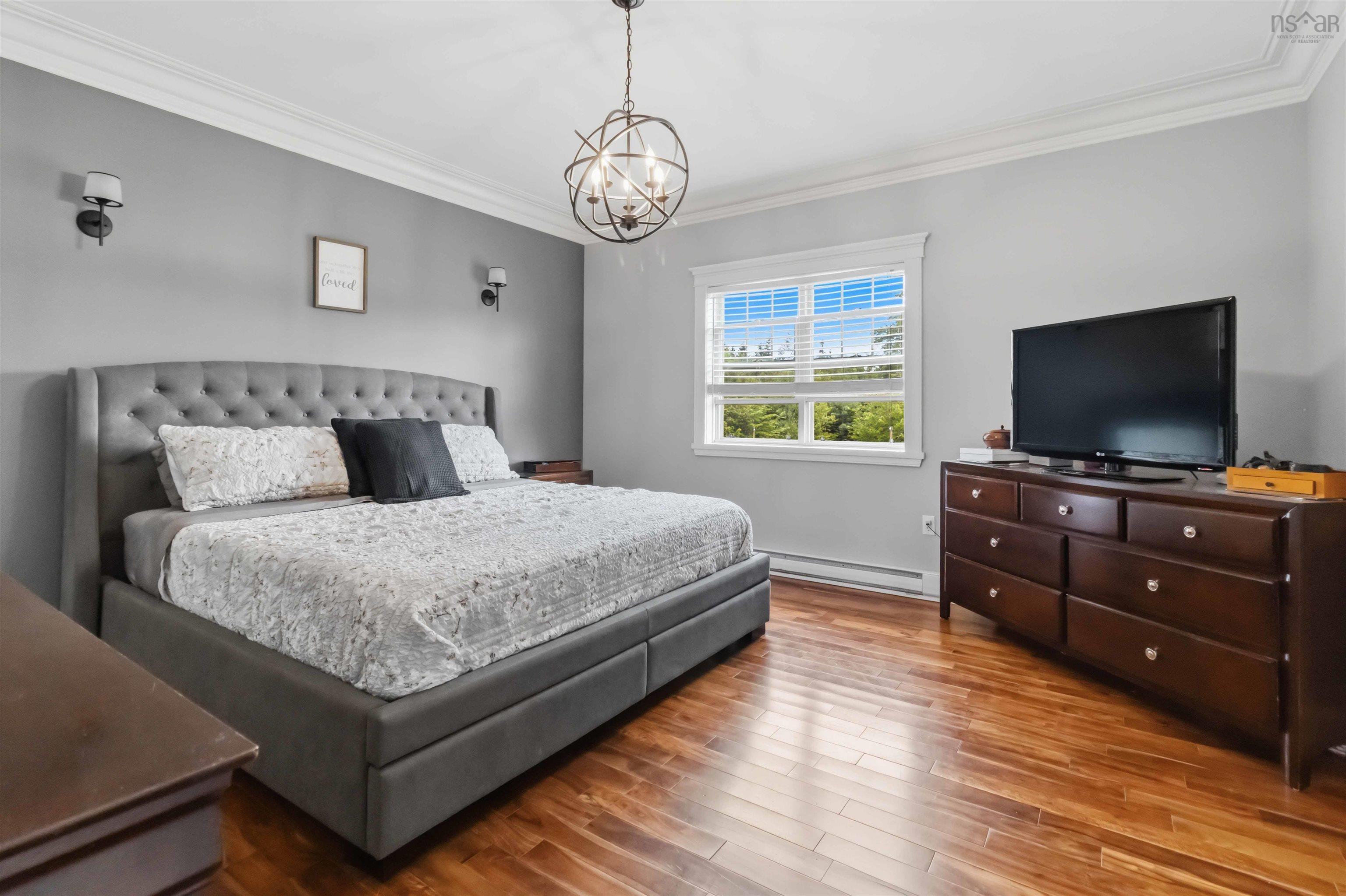 $899,000.00: 100 Morgan Drive, Lawrencetown