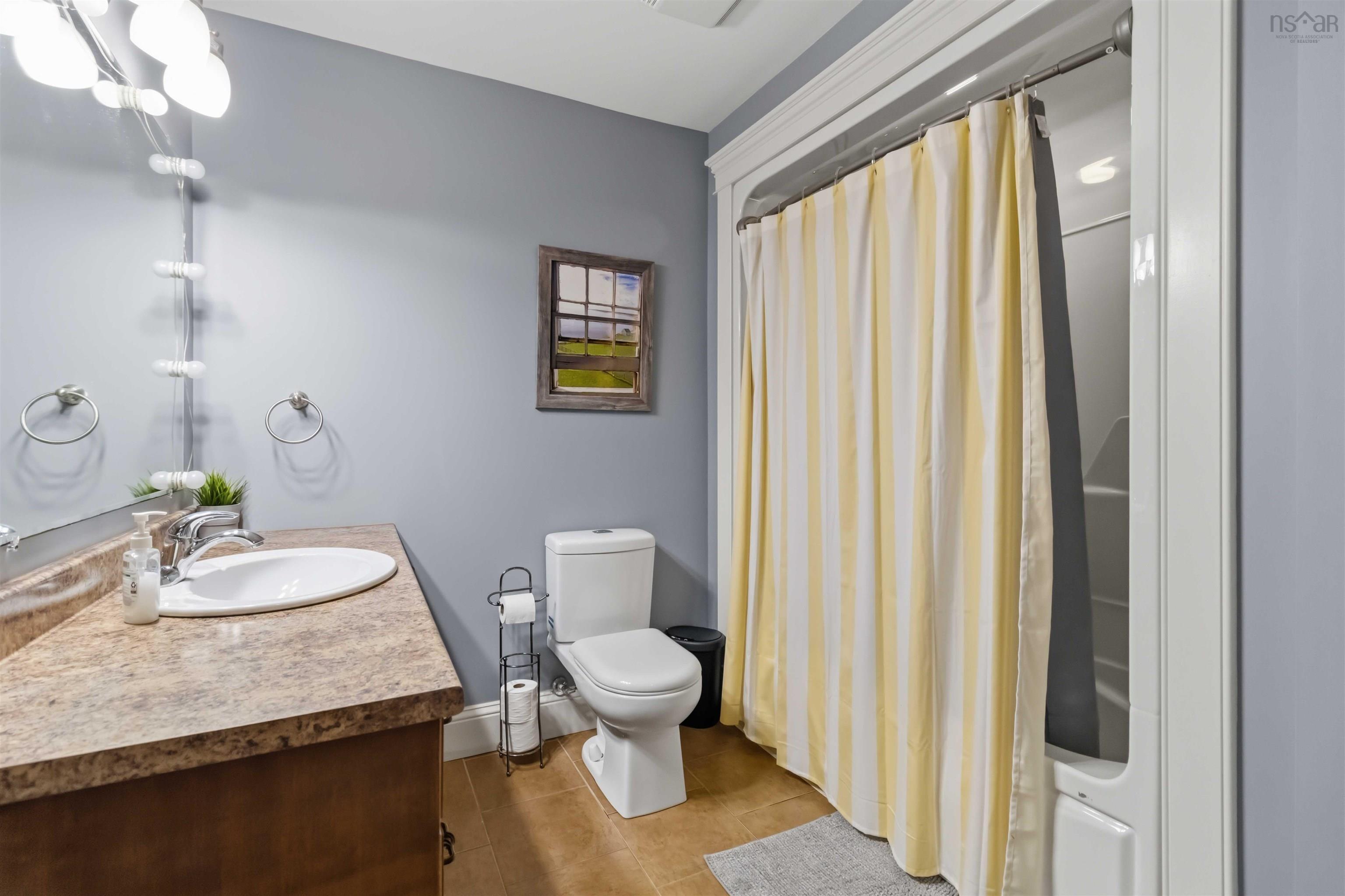 $899,000.00: 100 Morgan Drive, Lawrencetown