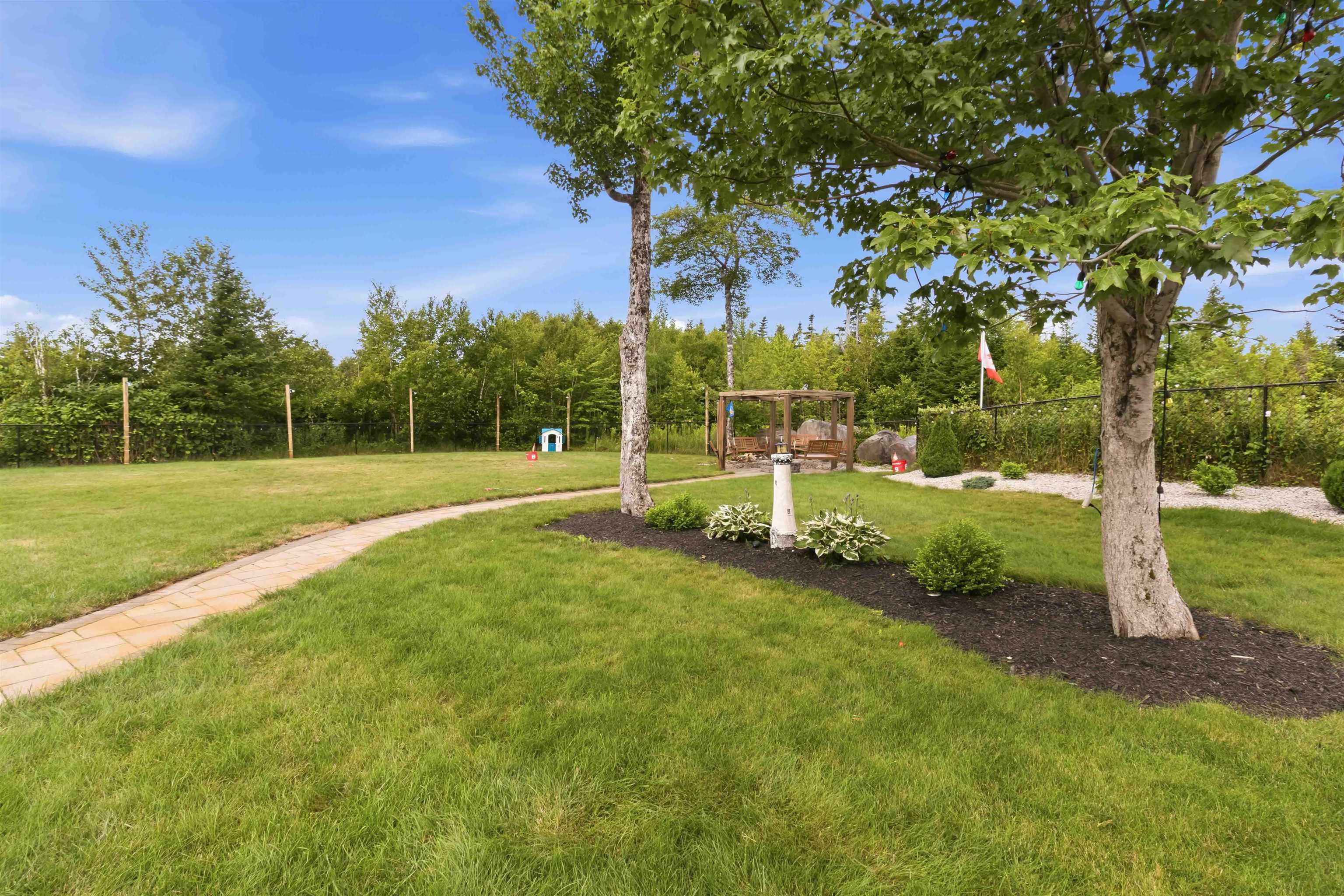 $899,000.00: 100 Morgan Drive, Lawrencetown