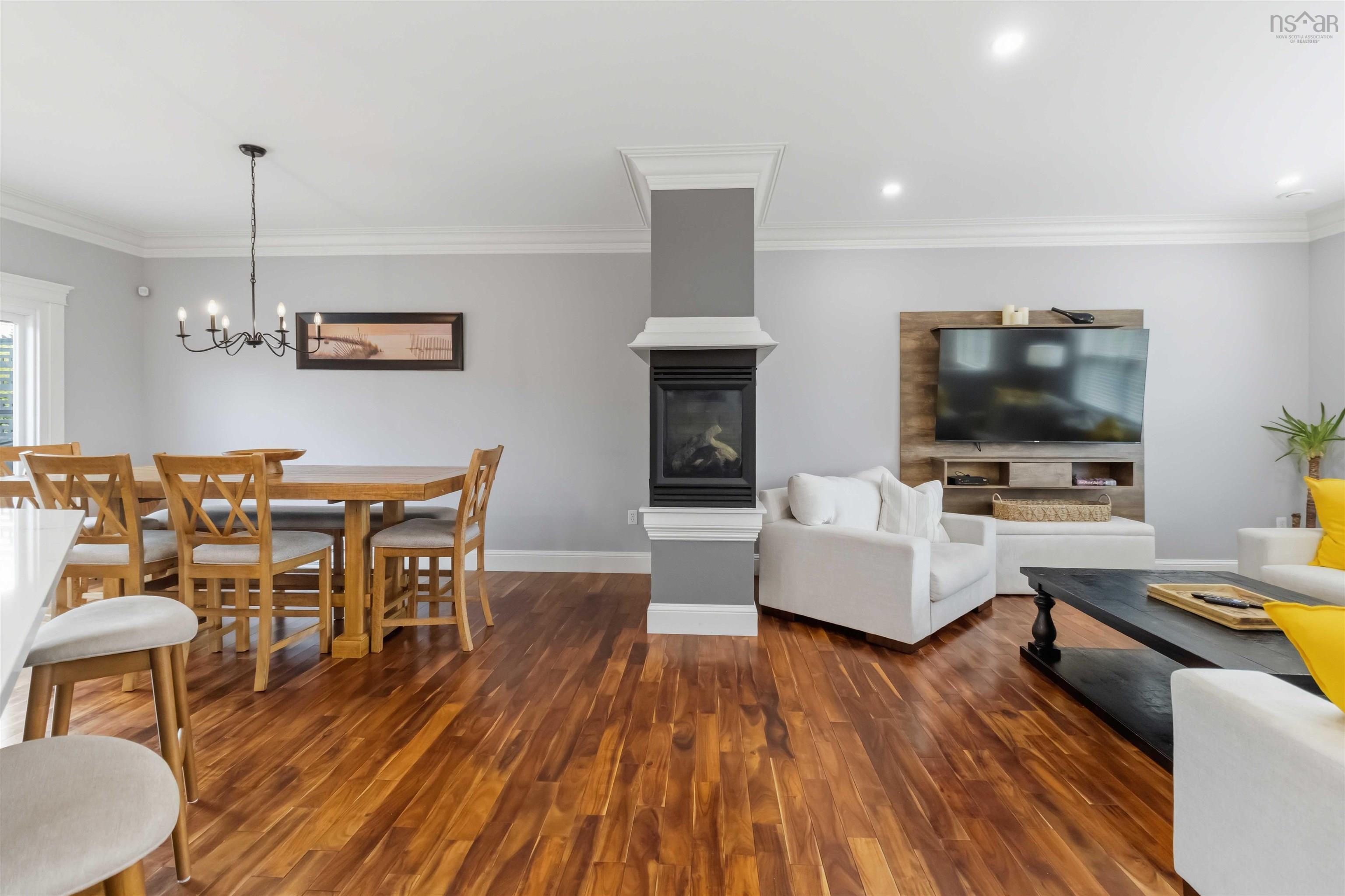 $899,000.00: 100 Morgan Drive, Lawrencetown