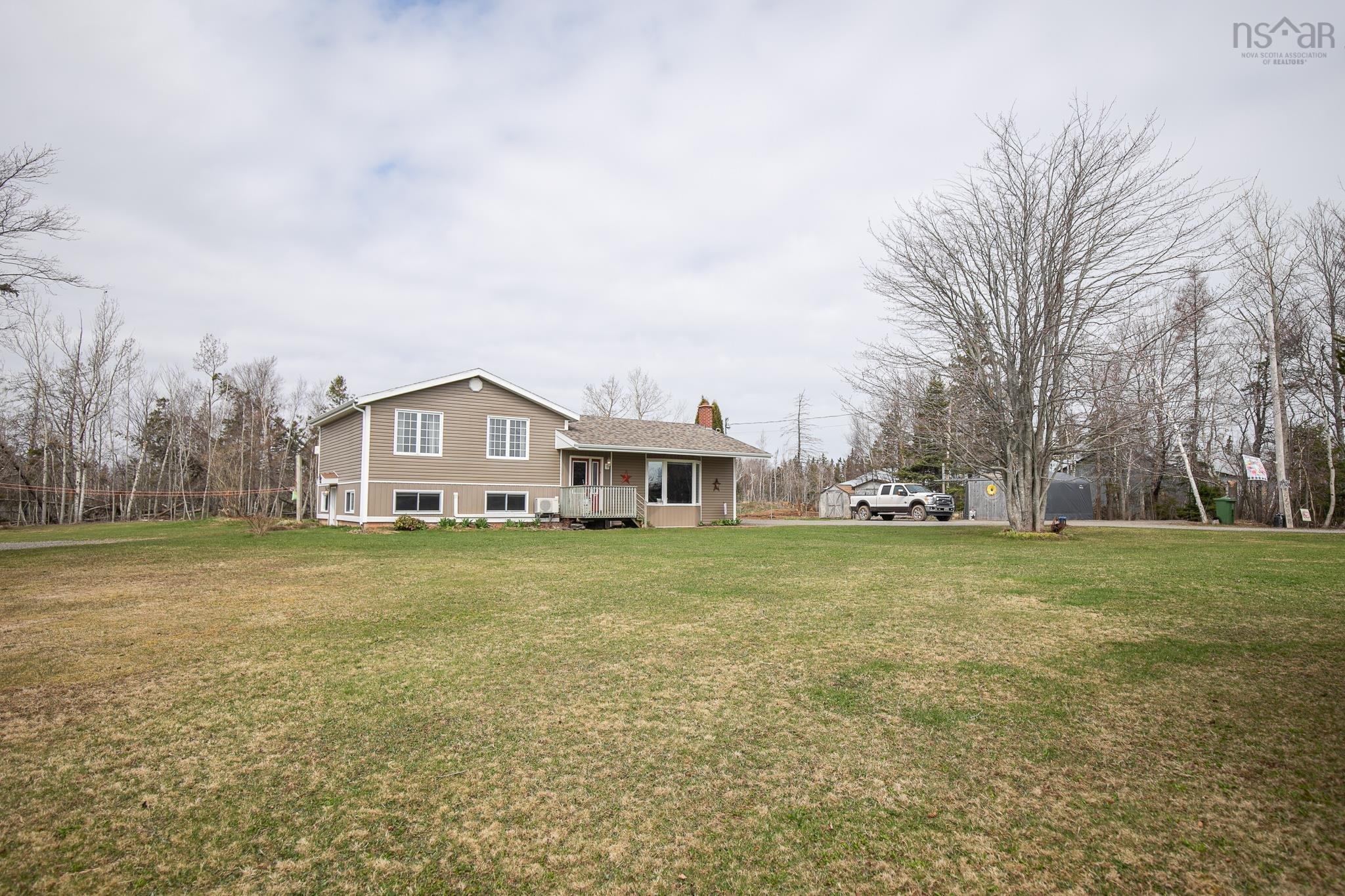 $574,900.00: 1127 Ferry Road, Fox Harbour