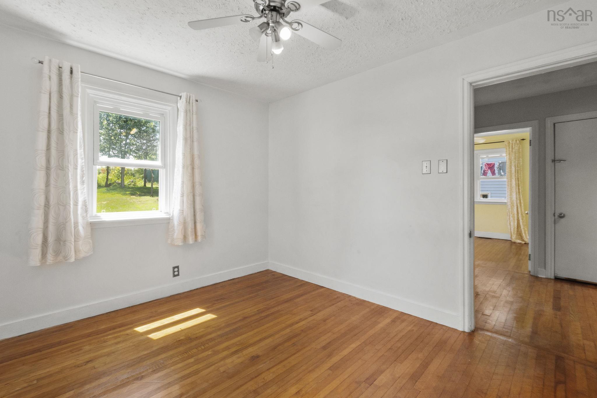 $484,000.00: 41 Pine Grove Drive, Halifax
