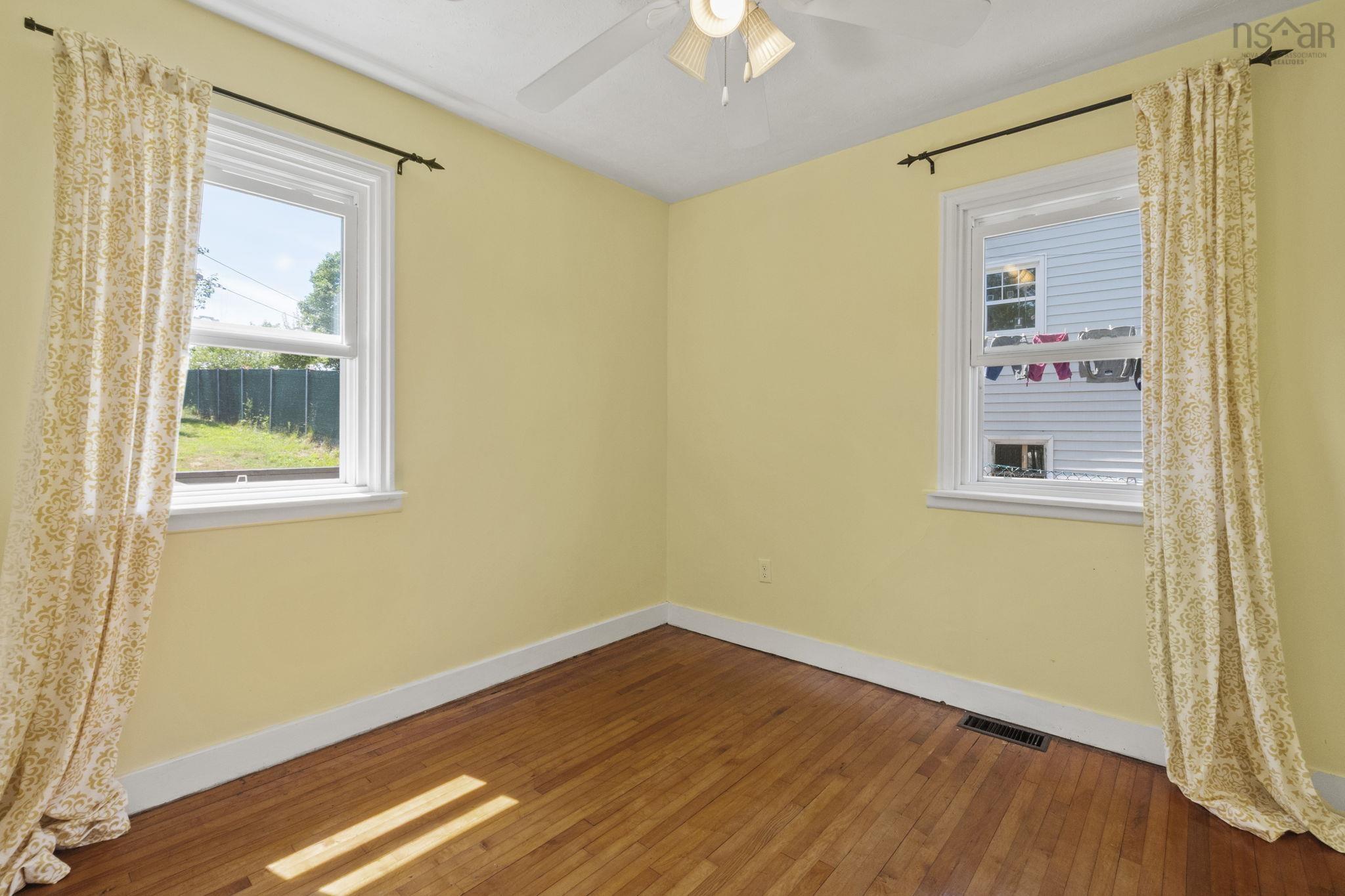 $484,000.00: 41 Pine Grove Drive, Halifax