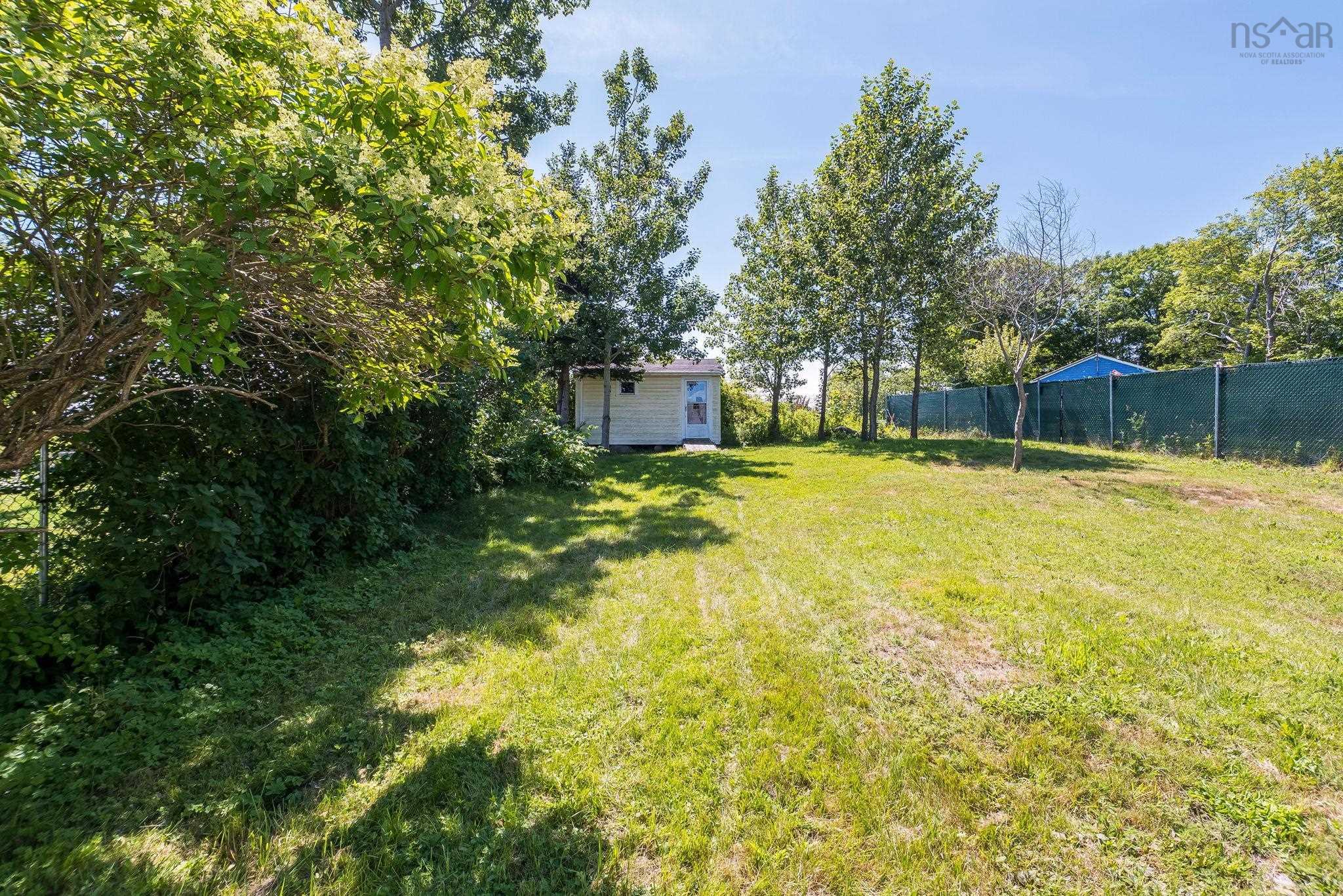 $484,000.00: 41 Pine Grove Drive, Halifax