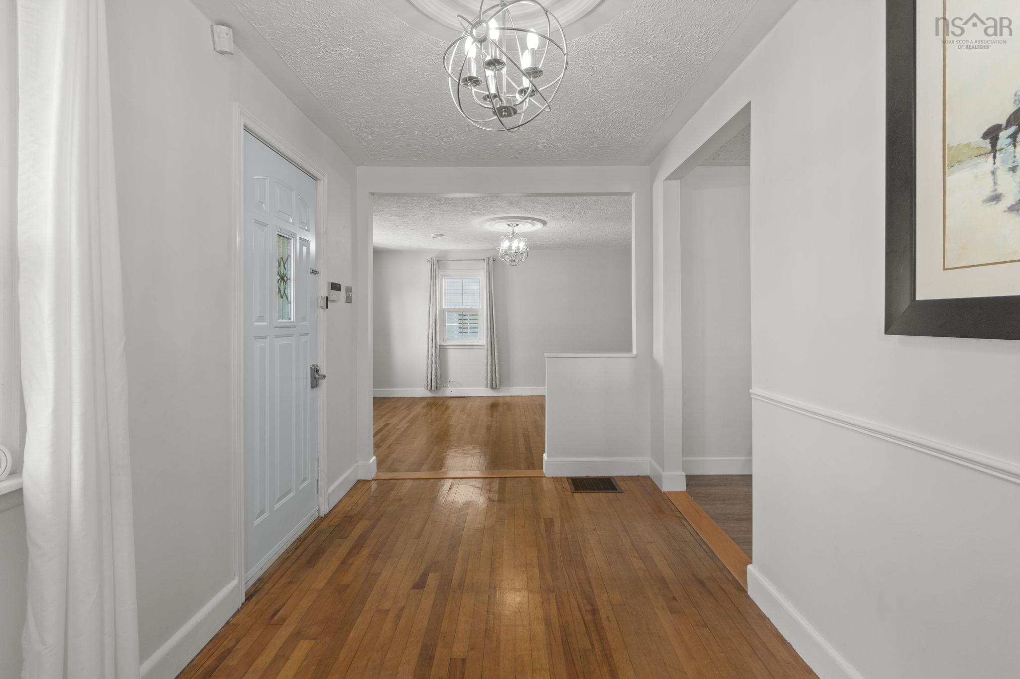 $484,000.00: 41 Pine Grove Drive, Halifax